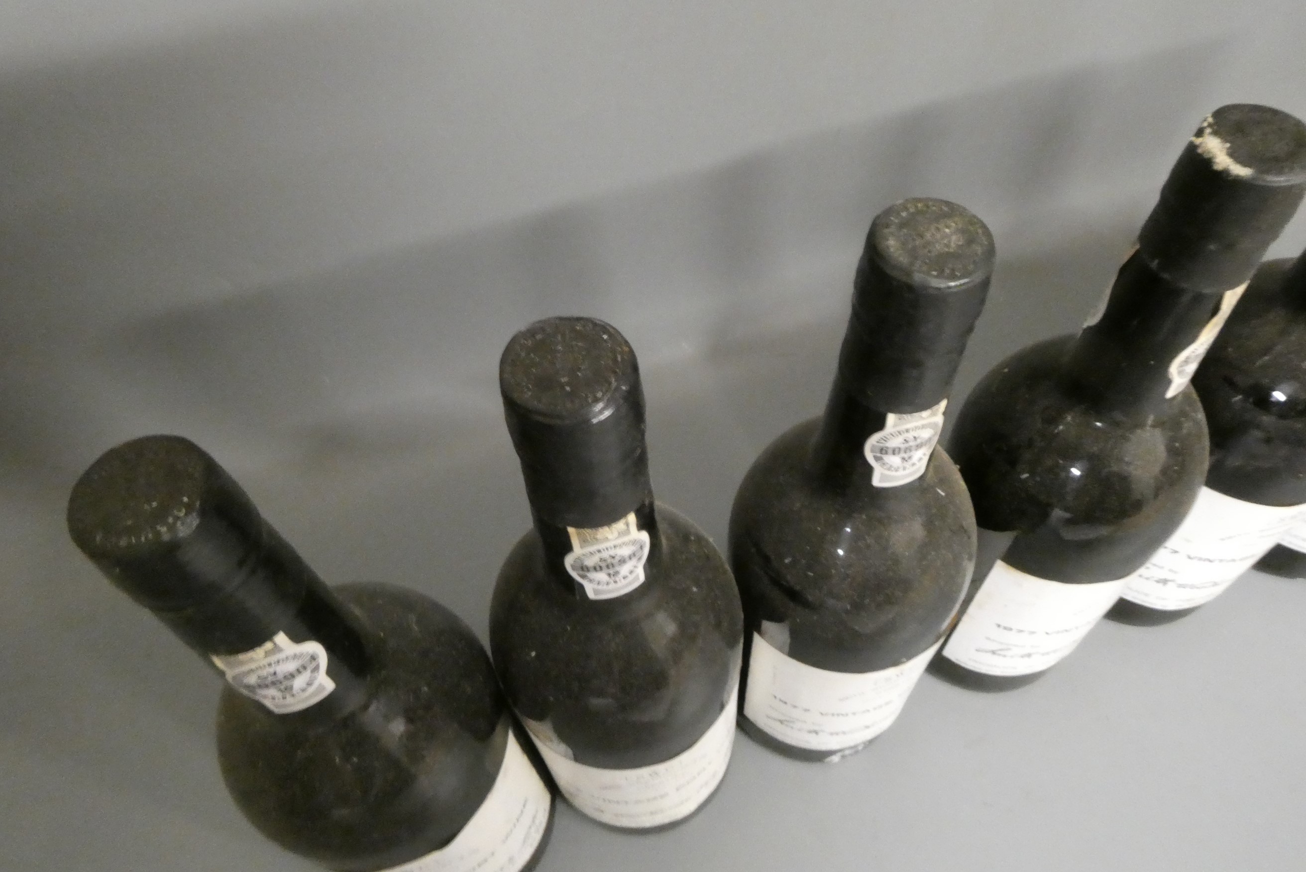 Seven bottles Smith Woodhouse & Co. 1977 vintage port (Est. plus 24% premium inc. VAT) Image