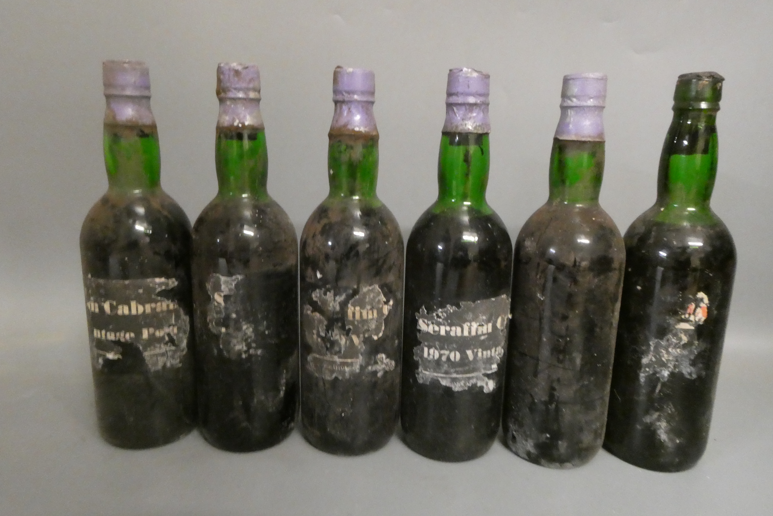 Six bottles of vintage port, comprising five Serafin Cabral 1970 vintage port and an unlabelled Image