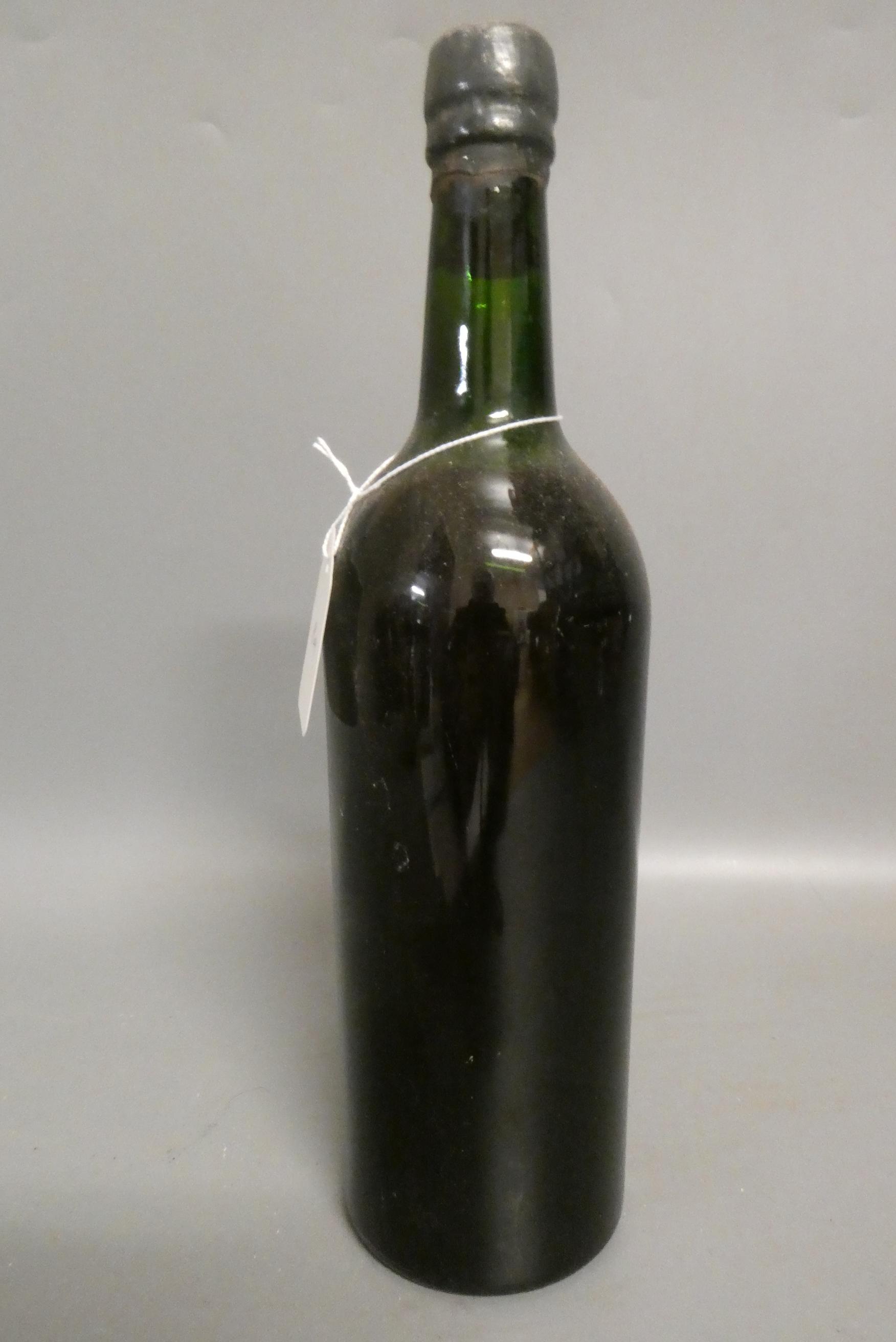 One bottle Taylor's 1960 vintage port (Est. plus 24% premium inc. VAT) Image