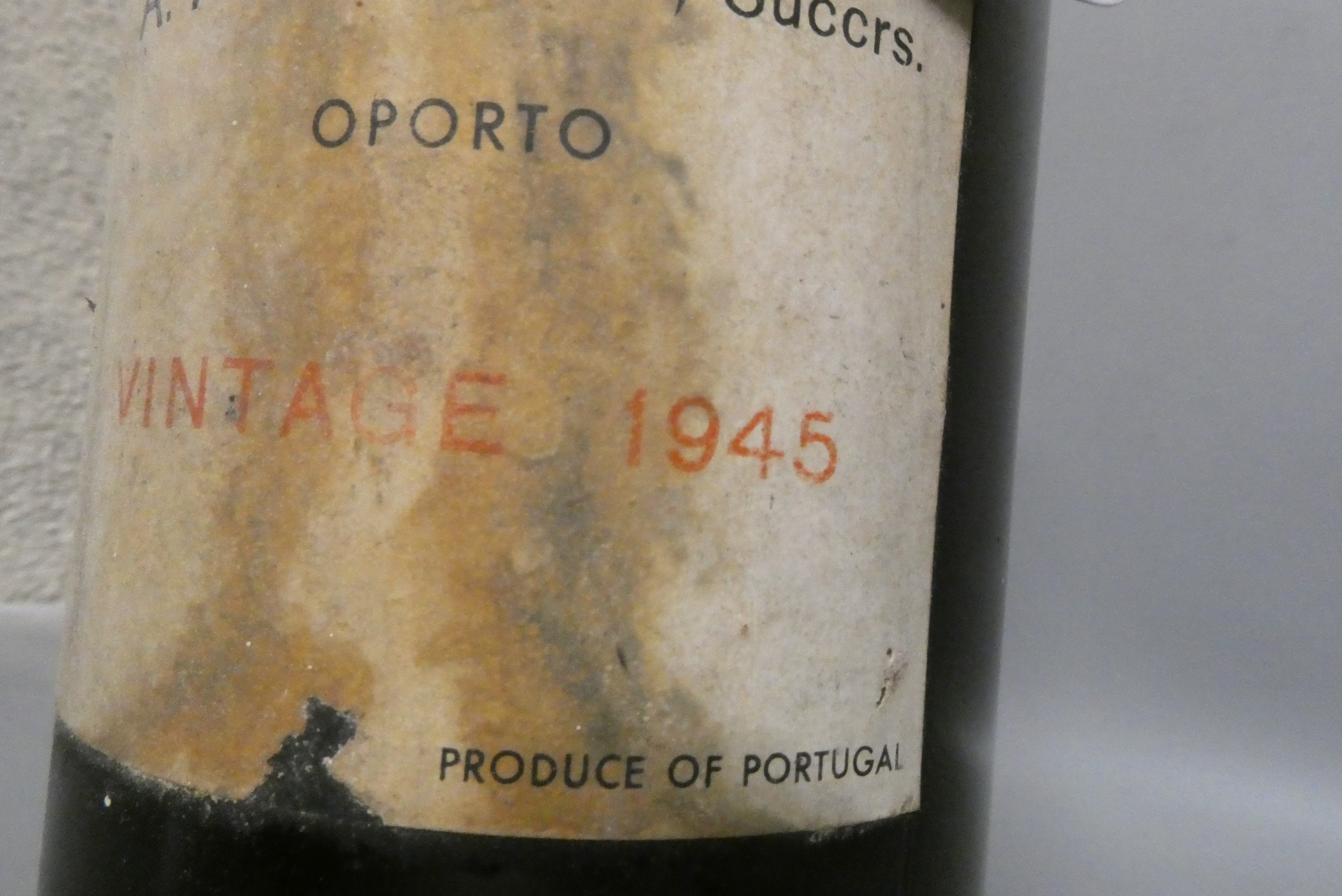 One bottle Ferreira 1945 vintage port (Est. plus 24% premium inc. VAT) Image