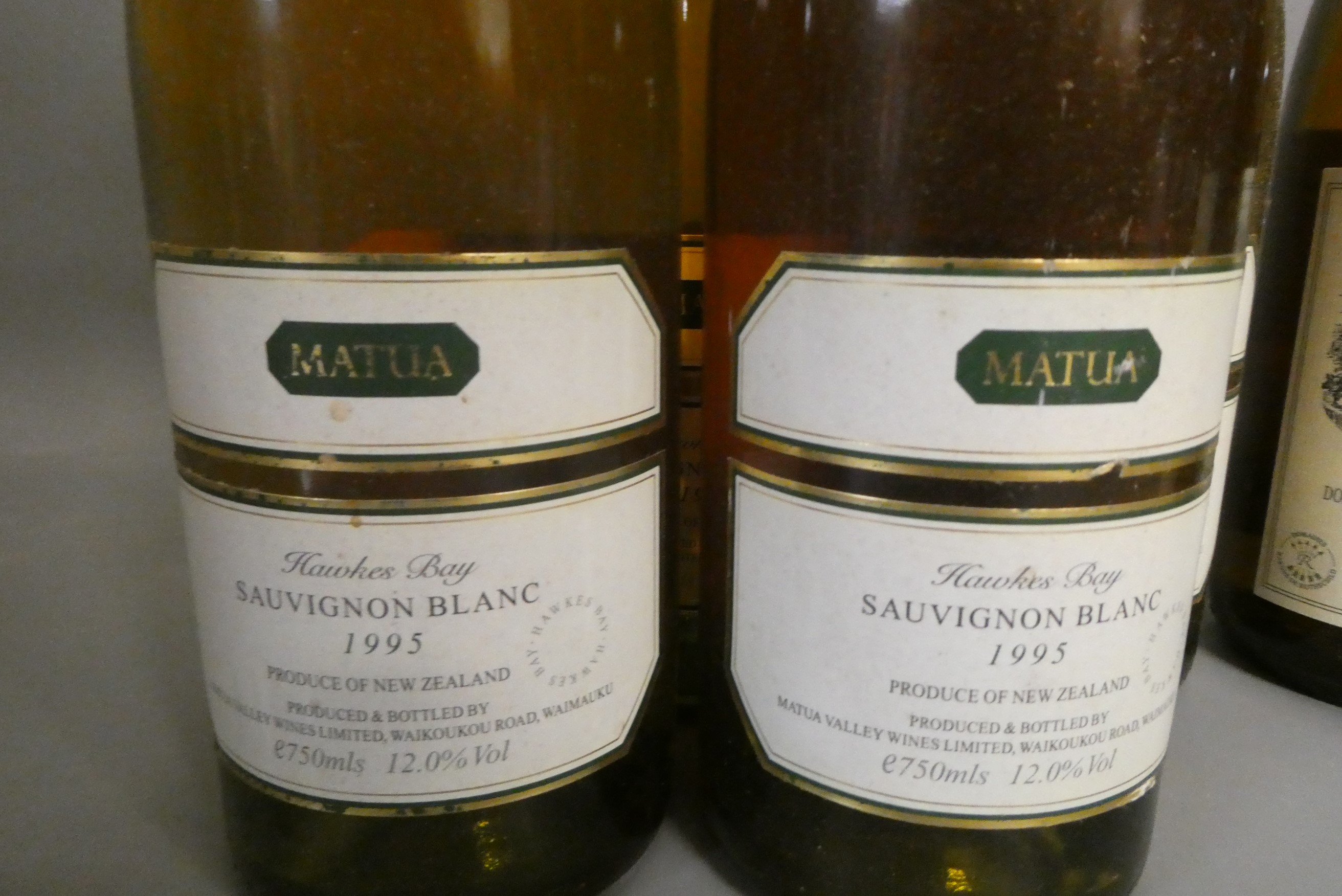 Five bottles Los Vascos chardonnay, 2001, Domsines Barons de Rothschild (Lafite), together with four Image