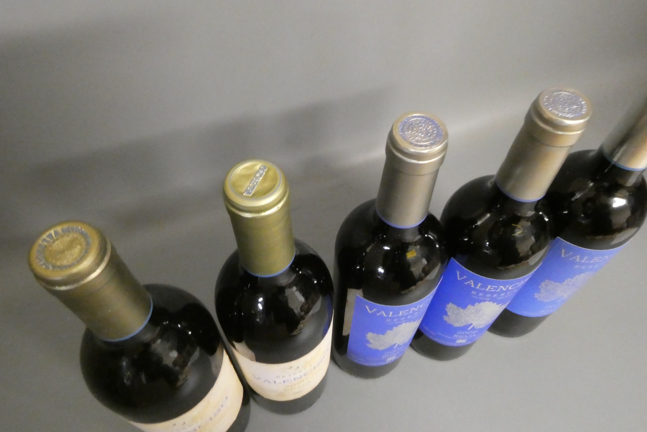 Five bottles Valenciso rioja, comprising two 2000, two 2008 and one 2006 (Est. plus 24% premium inc. Image