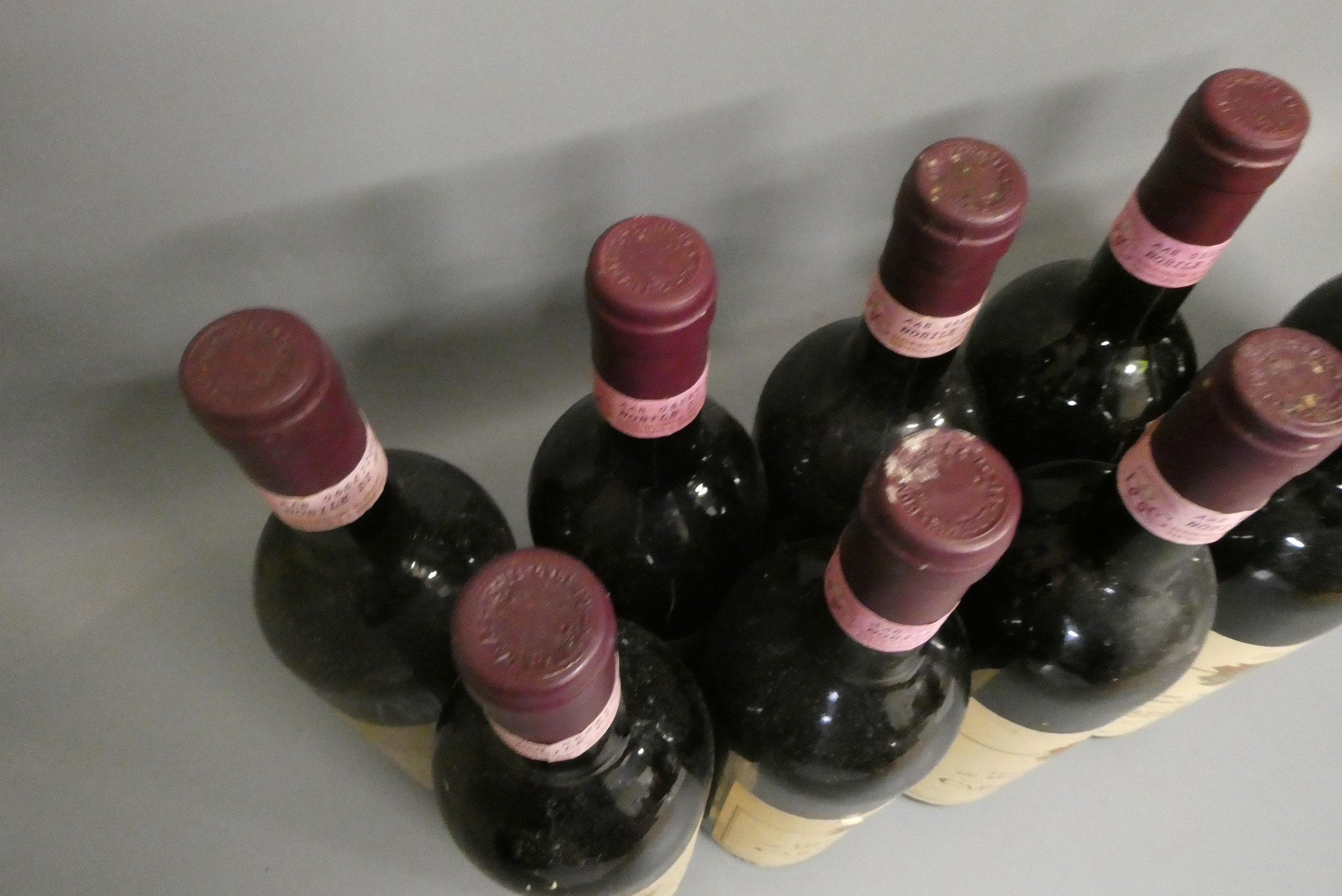 Eleven bottles of Carpineto, comprising eight 1990 Vino Nobile di Montepulciano and three 1993 Image