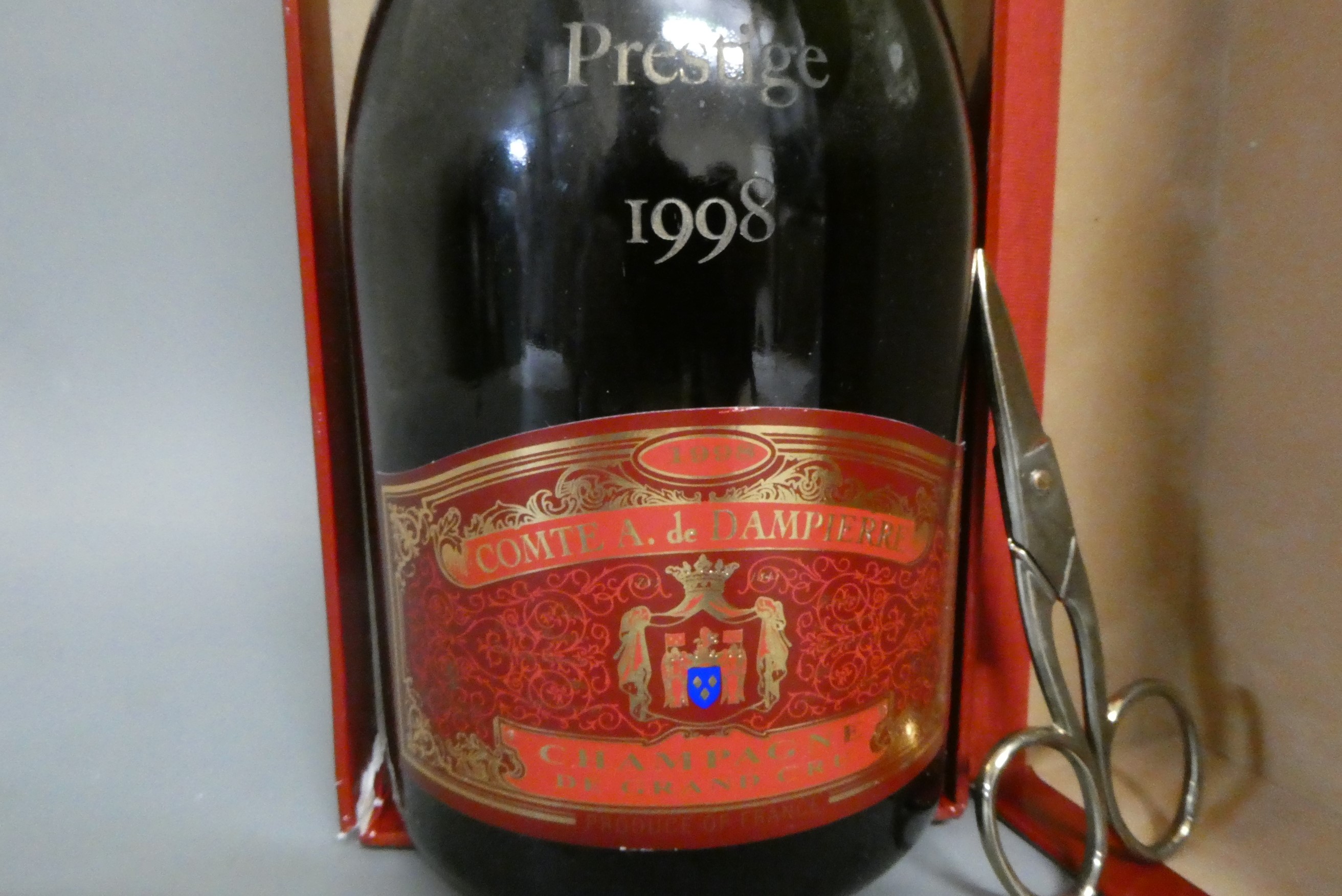 One bottle Comte a. de Dampierre Prestige 1998 champagne, de grand cru, boxed with scissors to open Image