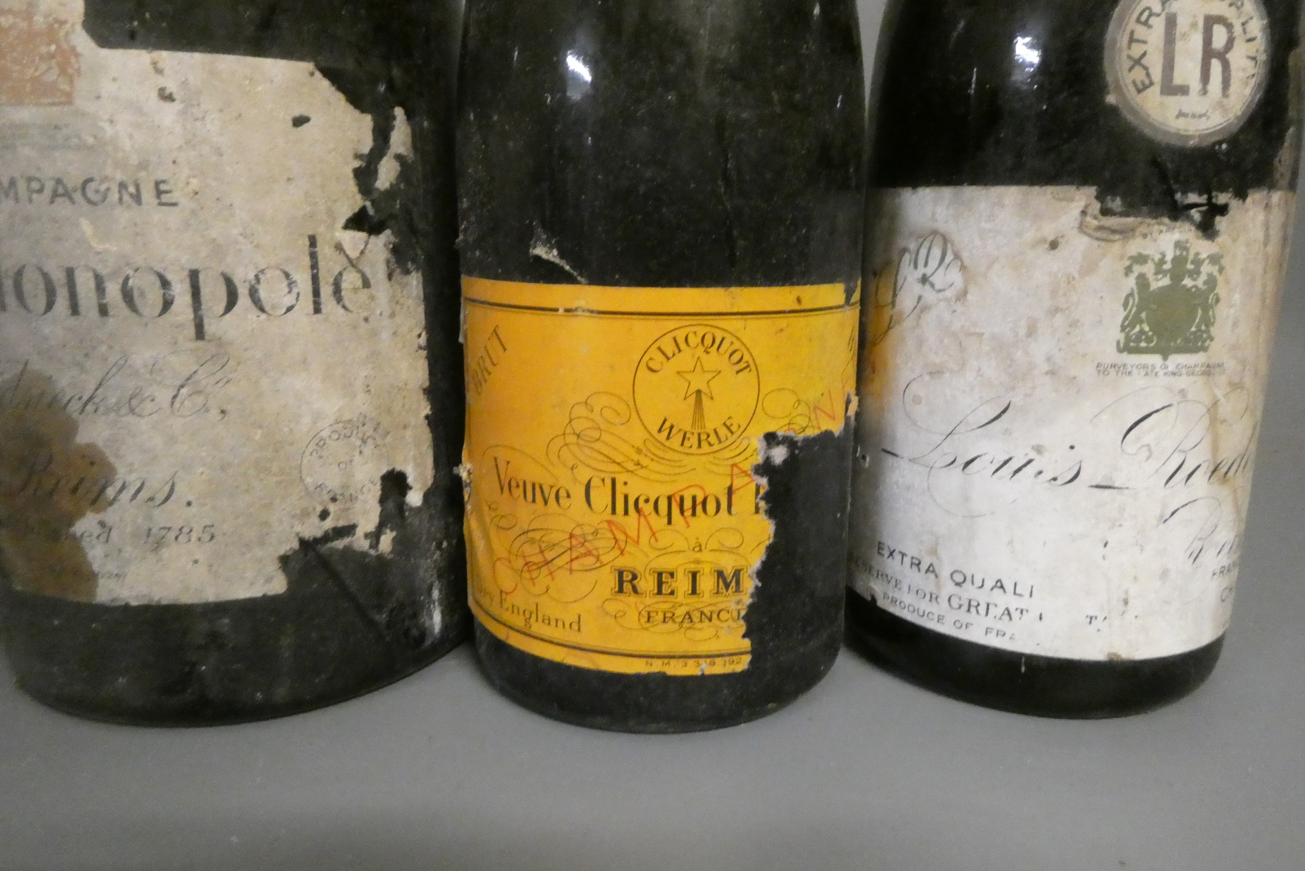 Four vintage bottles and two half bottles champagne Image