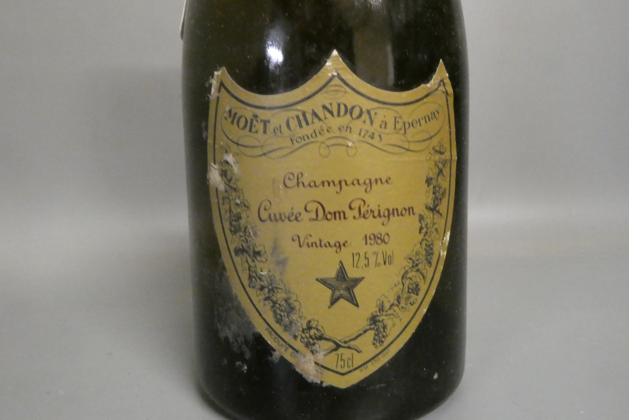 One bottle 1980 Moet et Chandon Dom Perignon (Est. plus 24% premium inc. VAT) Image