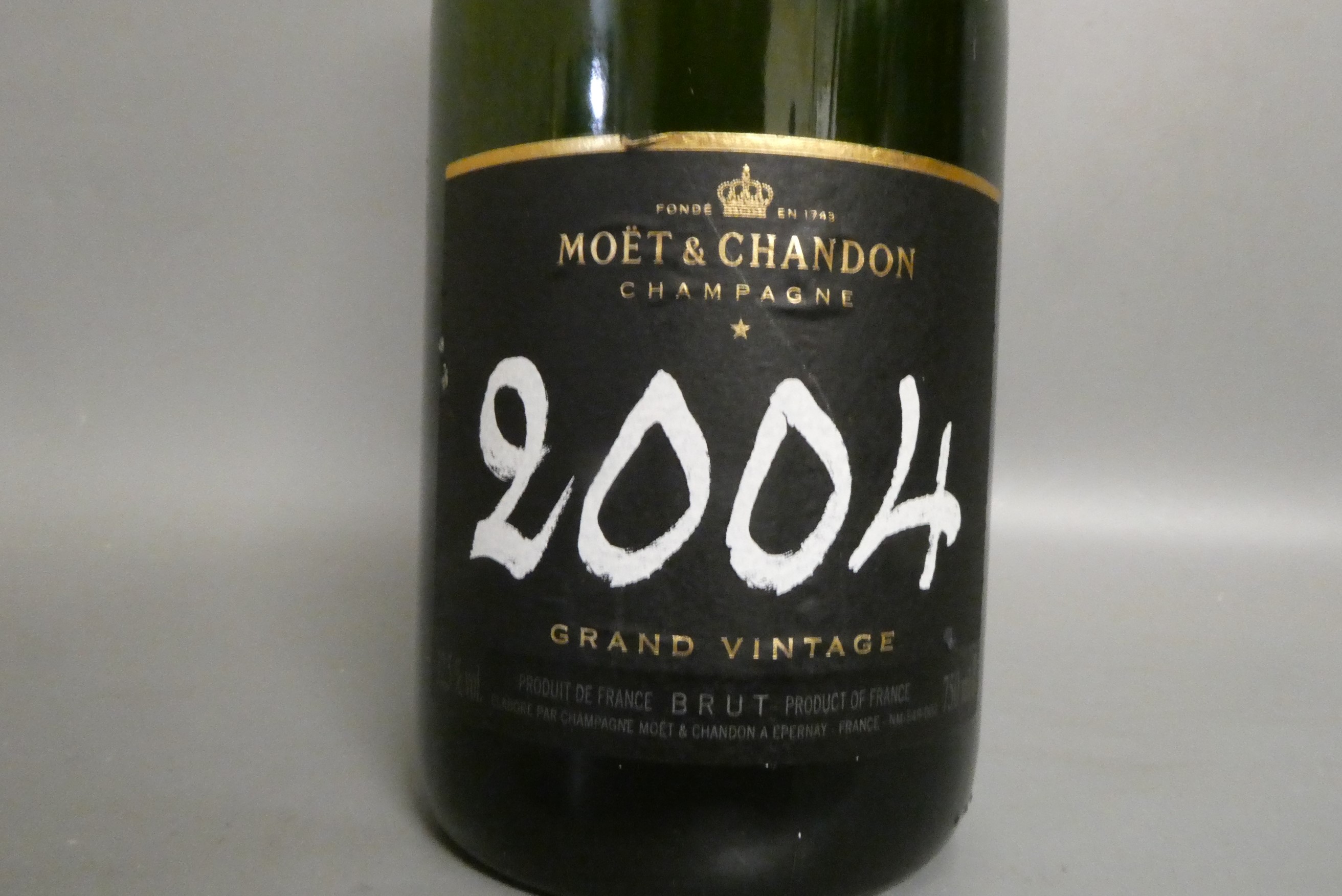 One bottle Moet & Chandon 2004 vintage champagne (Est. plus 24% premium inc. VAT) Image
