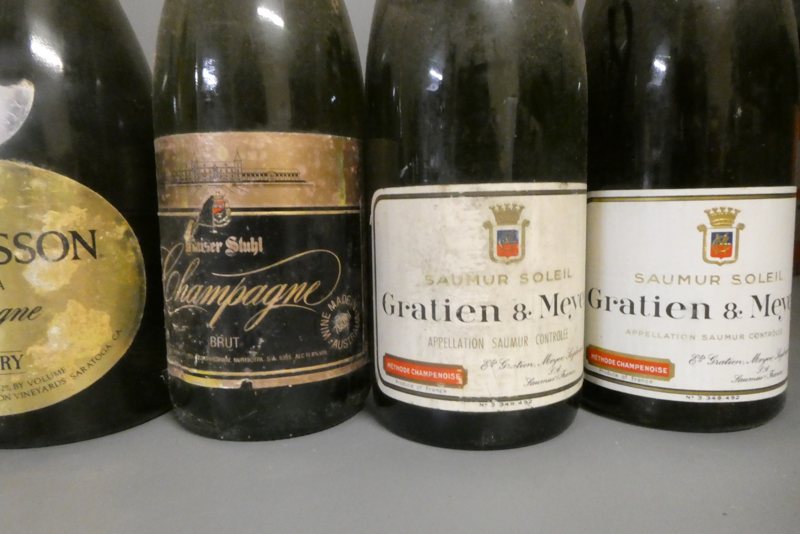 Ten bottles of mixed champagne and sparkling wine Image