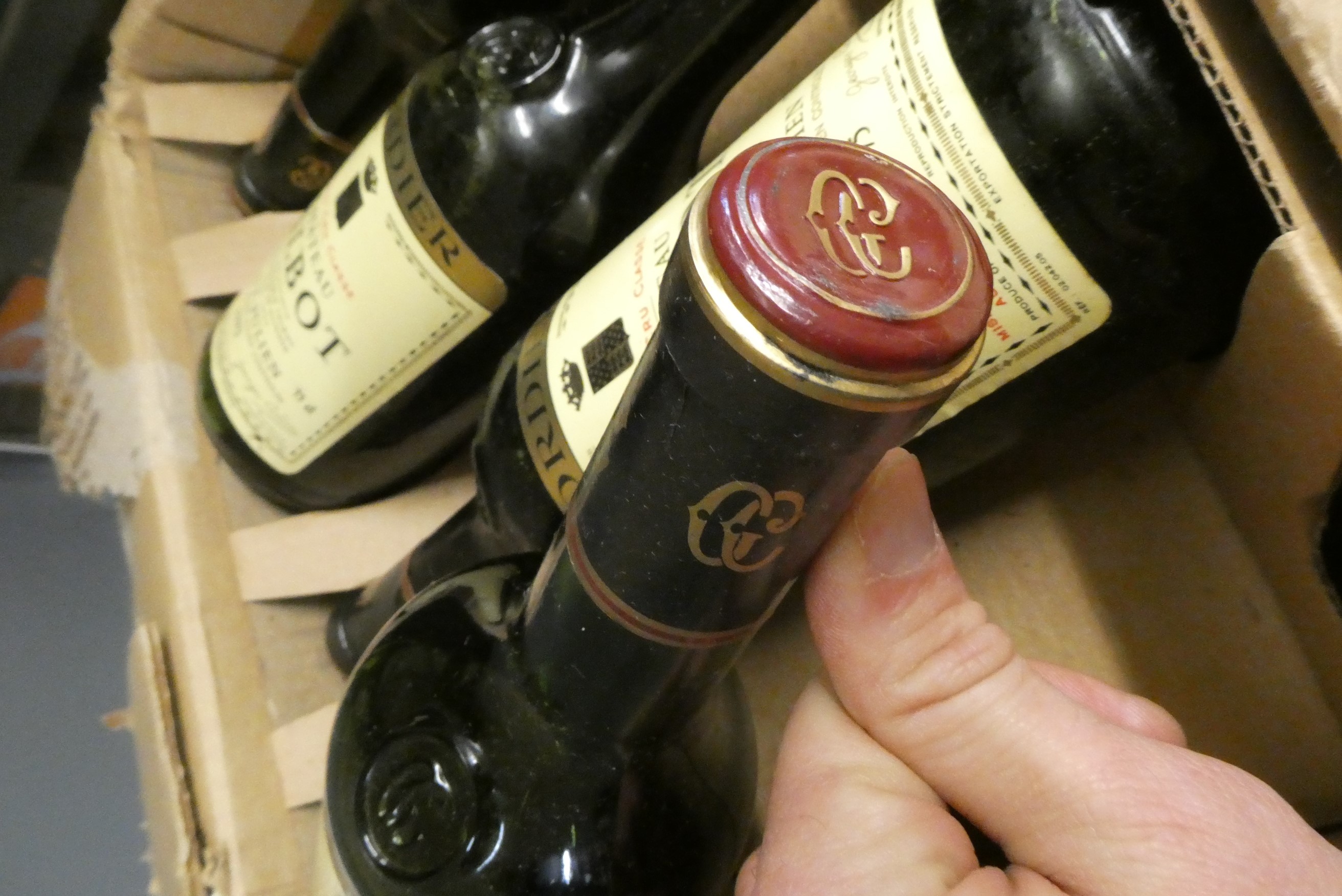 Twelve bottles Chateau Talbot, 1975, cordier, Saint Julien, grand cru classe, OC (Est. plus 24% Image