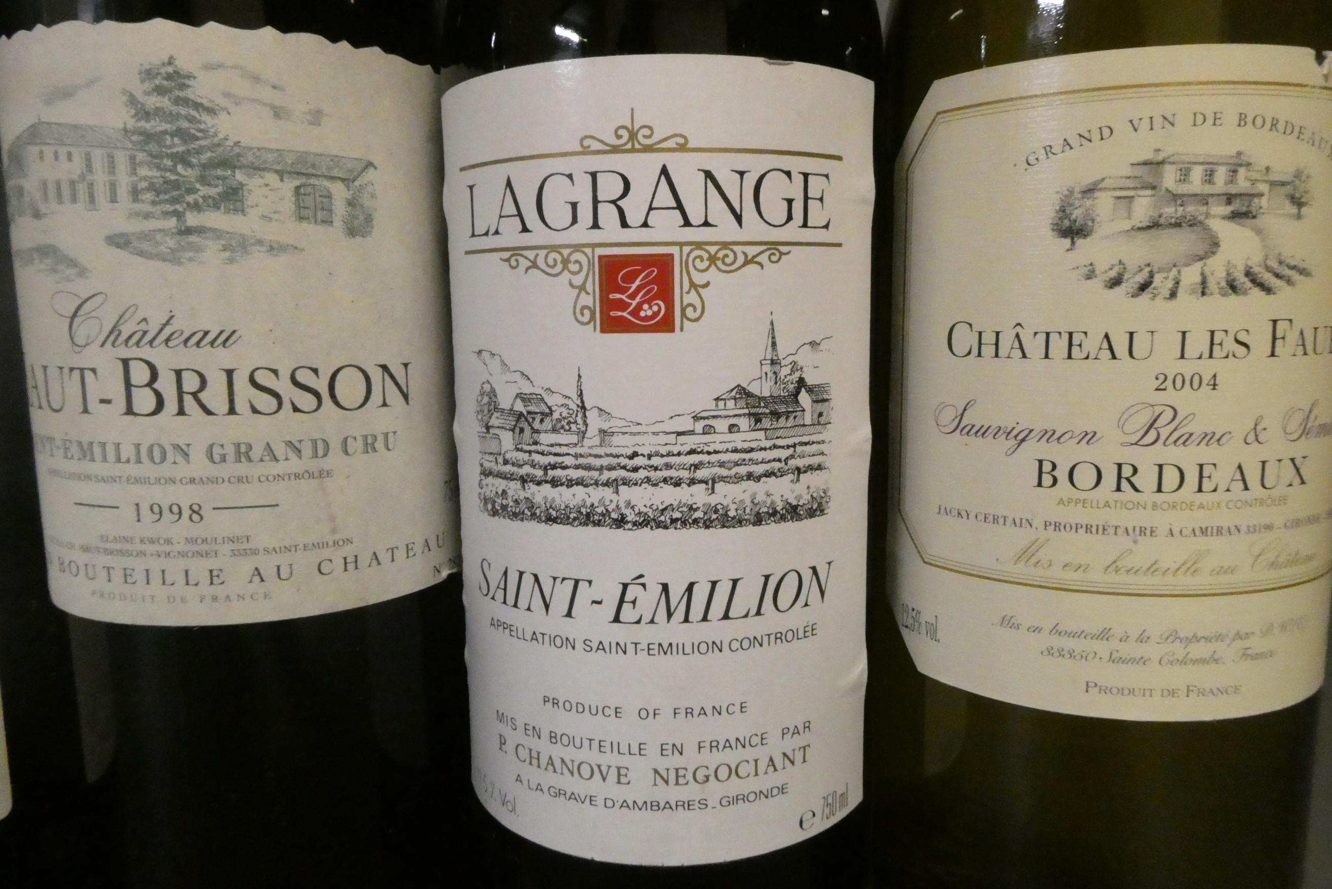 Ten bottles od red bordeaux Image