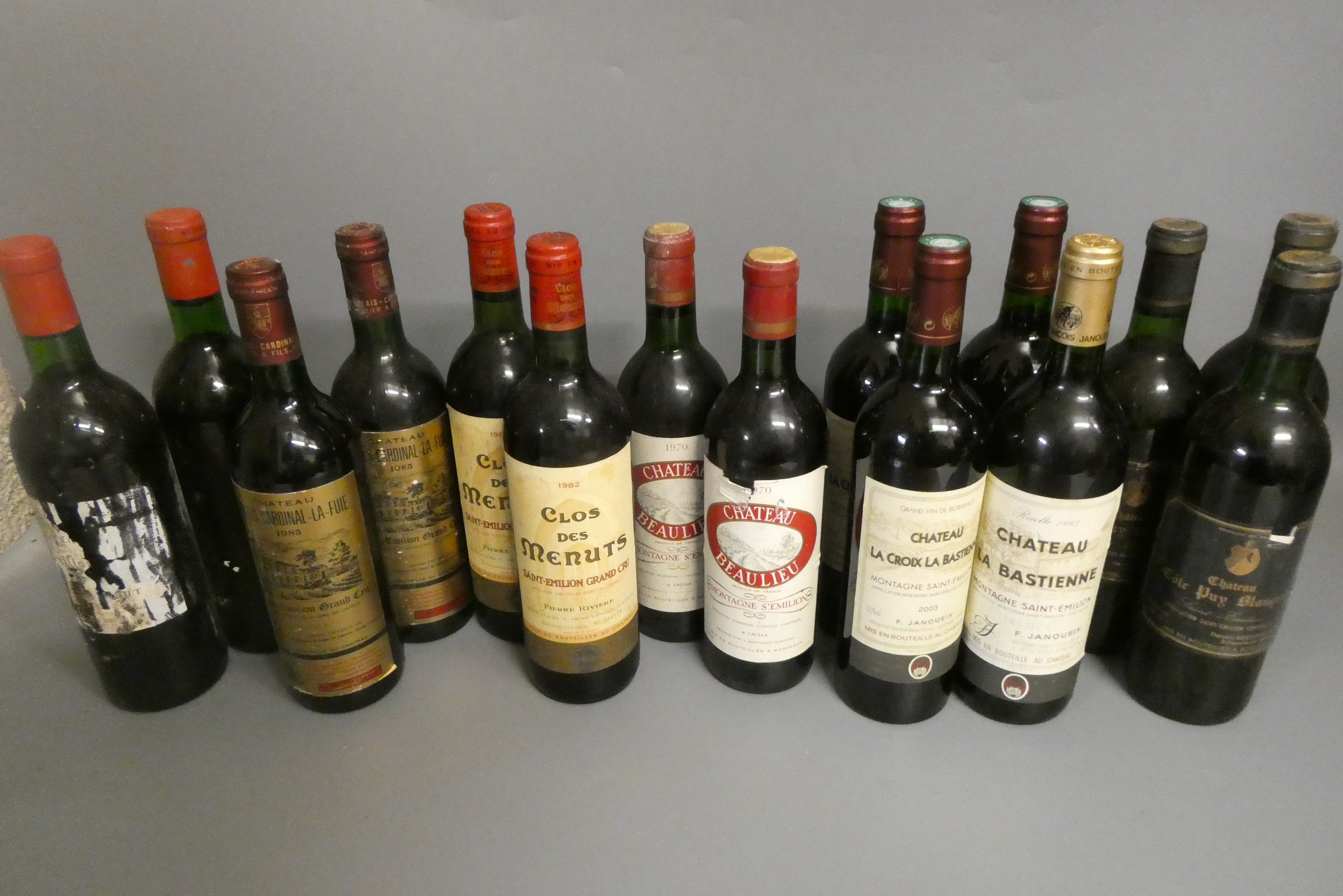 Fifteen bottles of Saint Emilion red Image