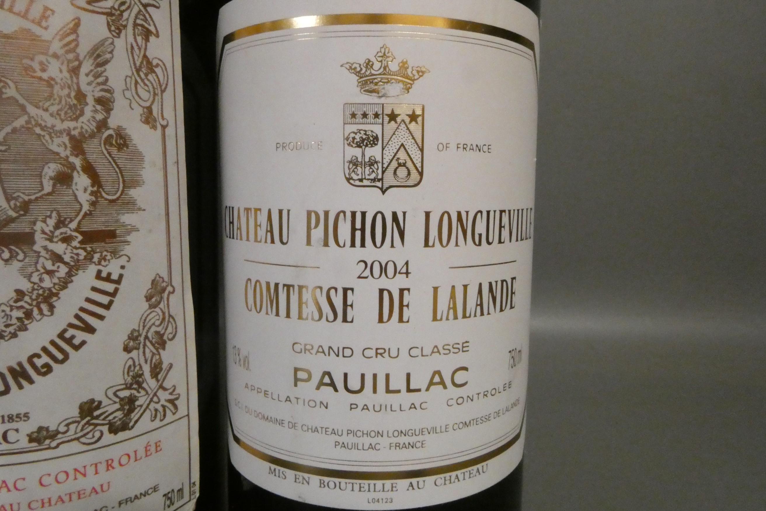 Two bottles Chateau Pichon-Longueville, 2004, comprising one Comtesse de Lalande pauillac grand cru Image