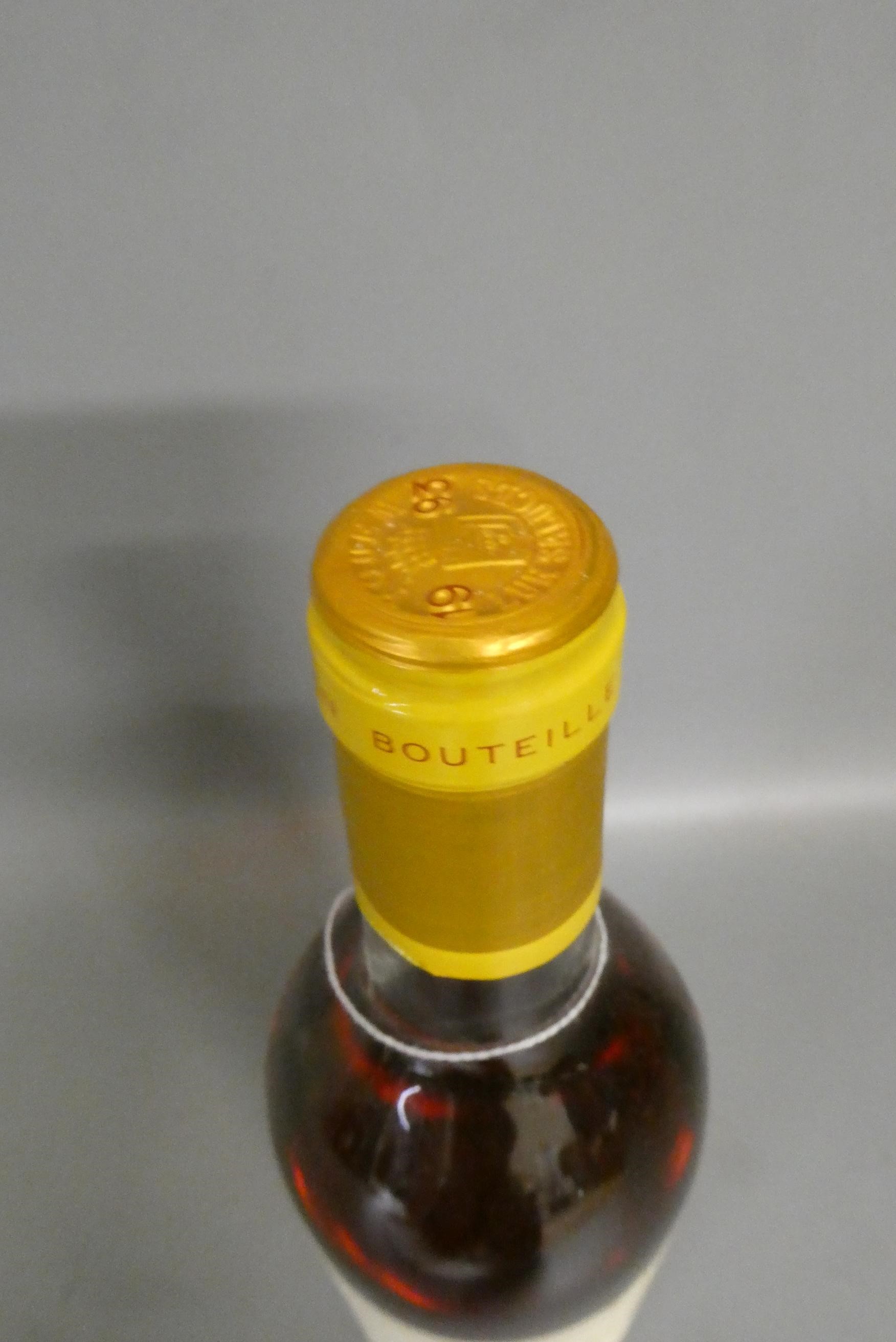 One bottle Chateau Y'quem, 1993, Sur-Saluces, sauternes (Est. plus 24% premium inc. VAT) Image