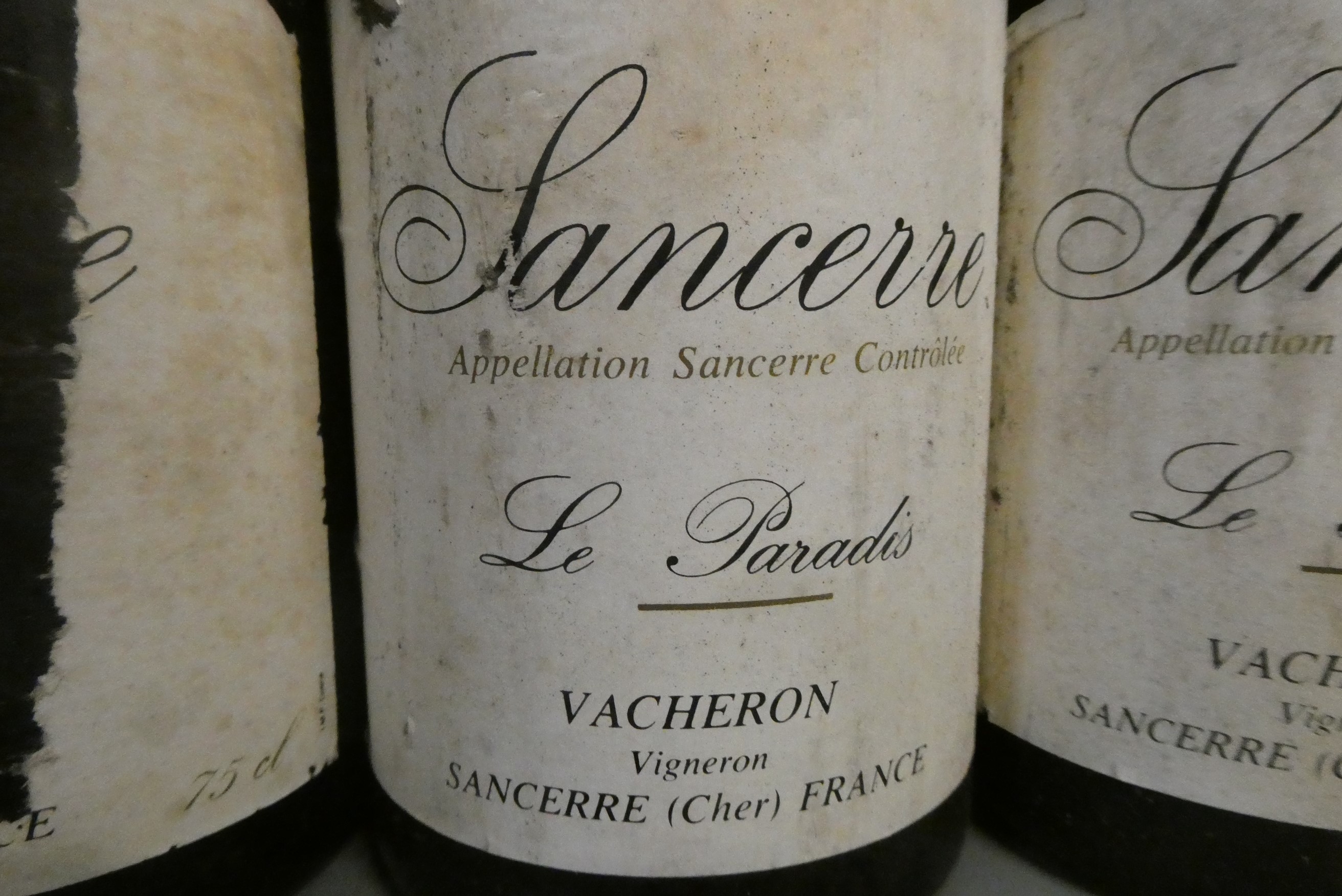 Eighteen bottles Sancerre, 1985, Le Paradis, Vacheron (Est. plus 24% premium inc. VAT) Image