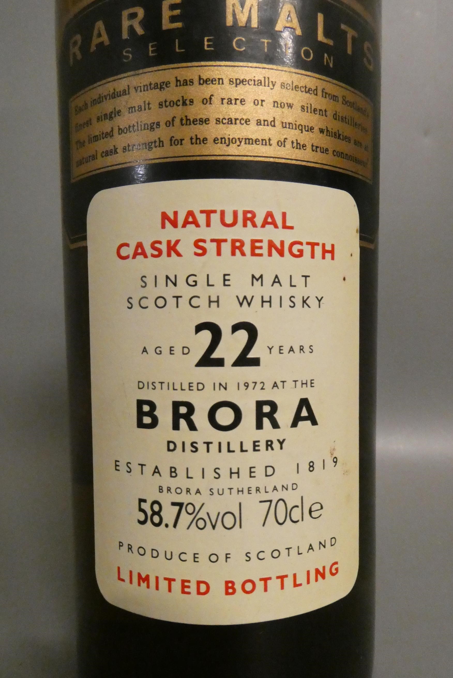 One bottle Brora 22yr old single malt scotch whisky, Natural Cask Strength, limited bottling, Image