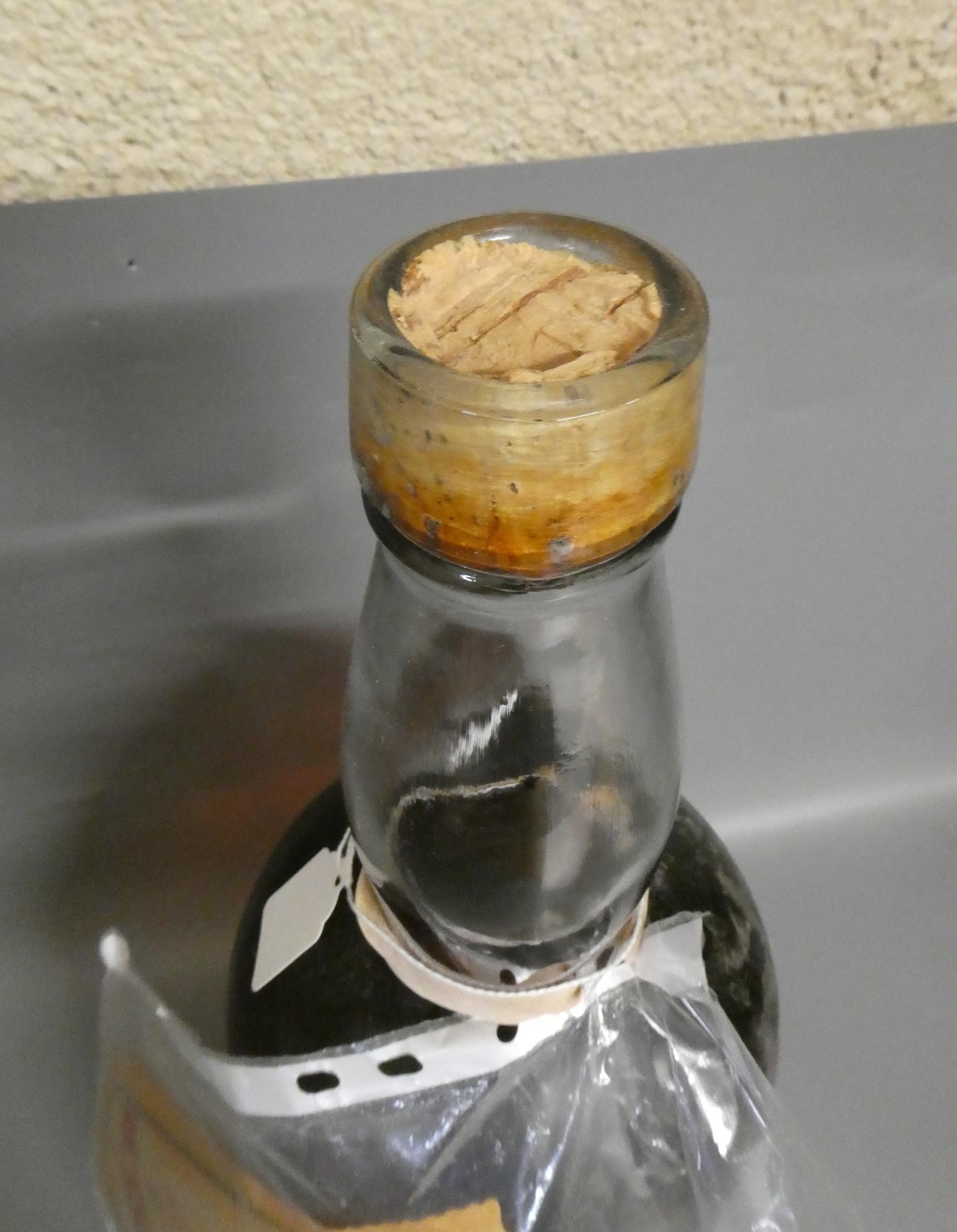 An 8 pint Bell's Extra Special Old Scotch Whisky, 70° proof (Est. plus 24% premium inc. VAT) Image