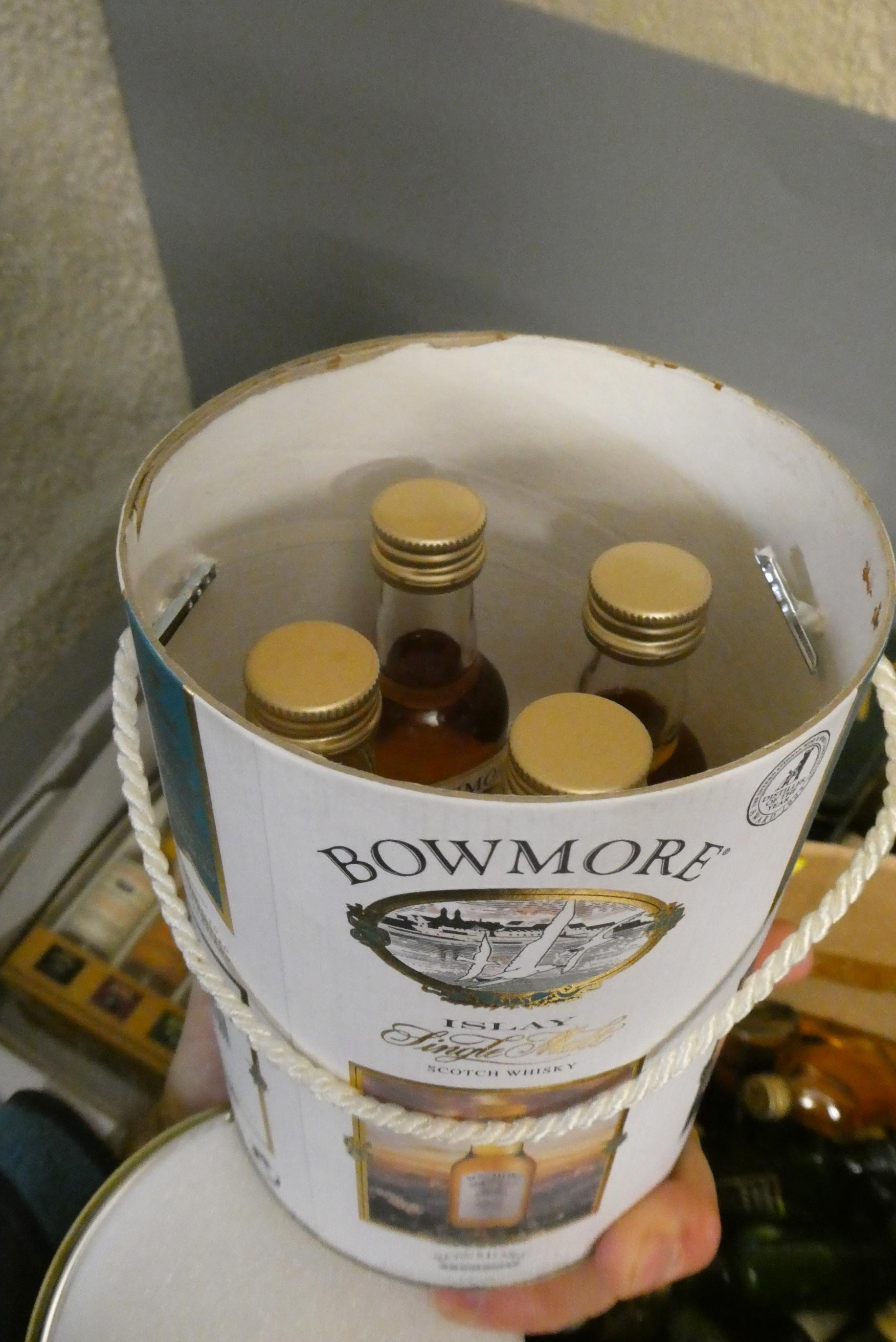 Approximately 100 whisky miniatures Image