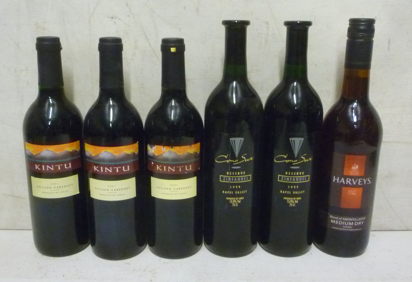 Three bottles 2001 Kintie Chilean Cabernet Image