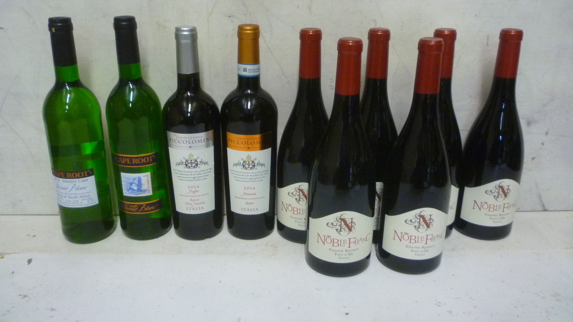 Six bottles NV Noble Franc Grande Reserve Pays d'Oc Image