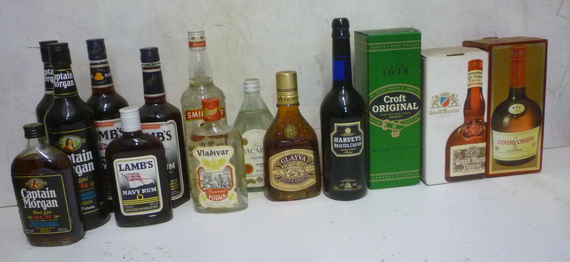 One bottle Couvoisier Luxe Cognac Image