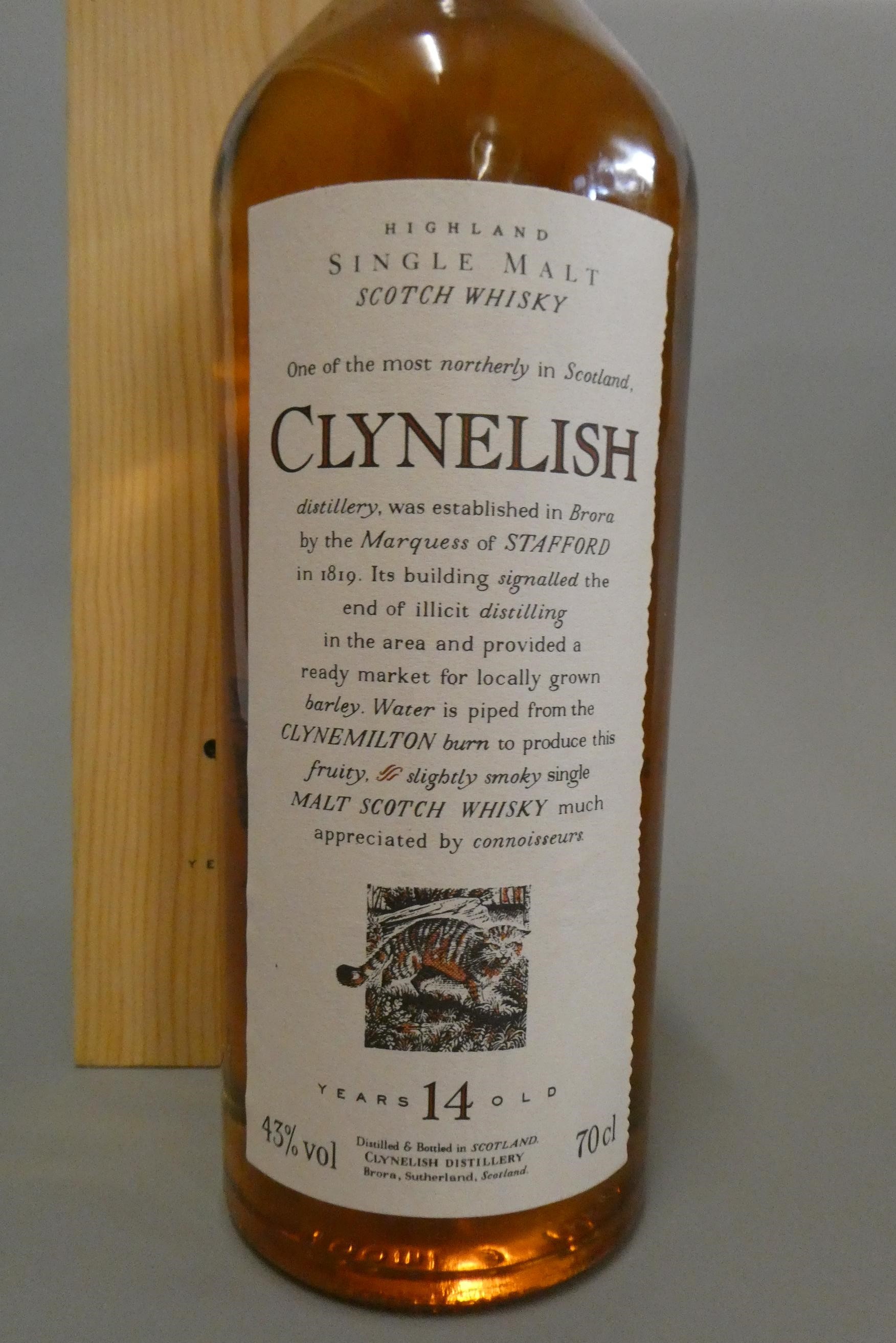 1 bottle Clynelish 14 year old Highland single malt whisky, 43%, wood box (Est. plus 24% premium Image