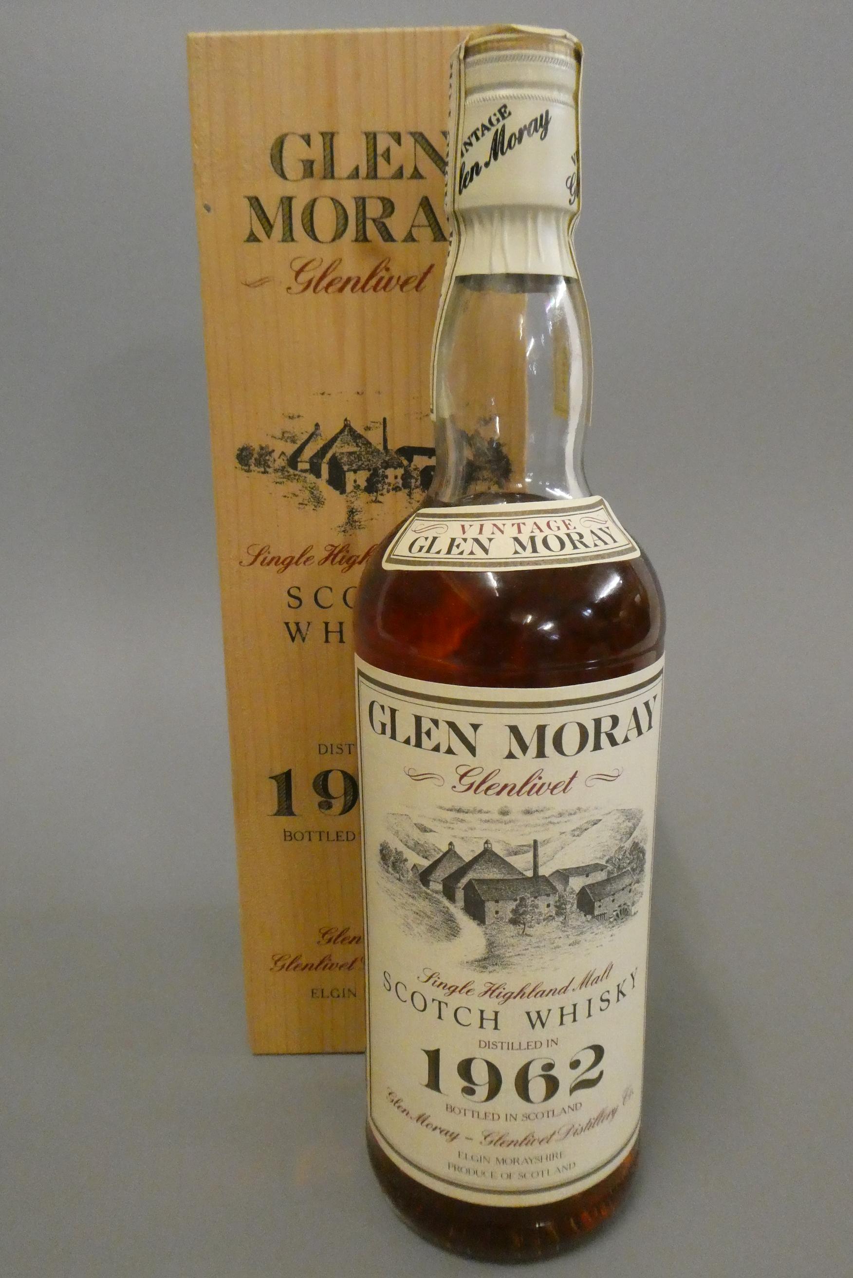 1 bottle Glen Moray 24 year old vintage Highland single malt whisky, Distilled in 1962, aged in oak Image