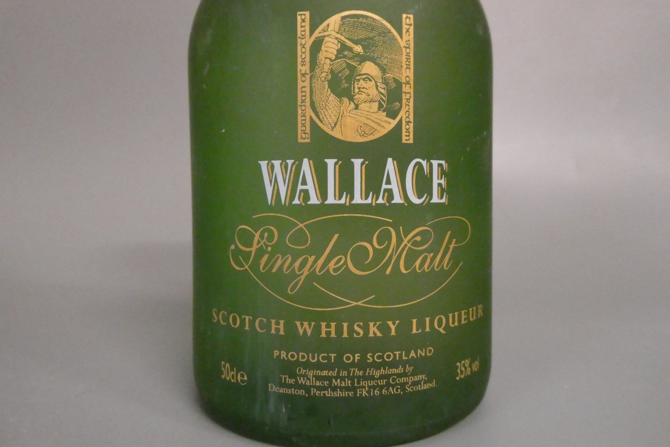 1 50cl bottle Wallace single malt scotch whisky liqueur, 35% (Est. plus 24% premium inc. VAT) Image