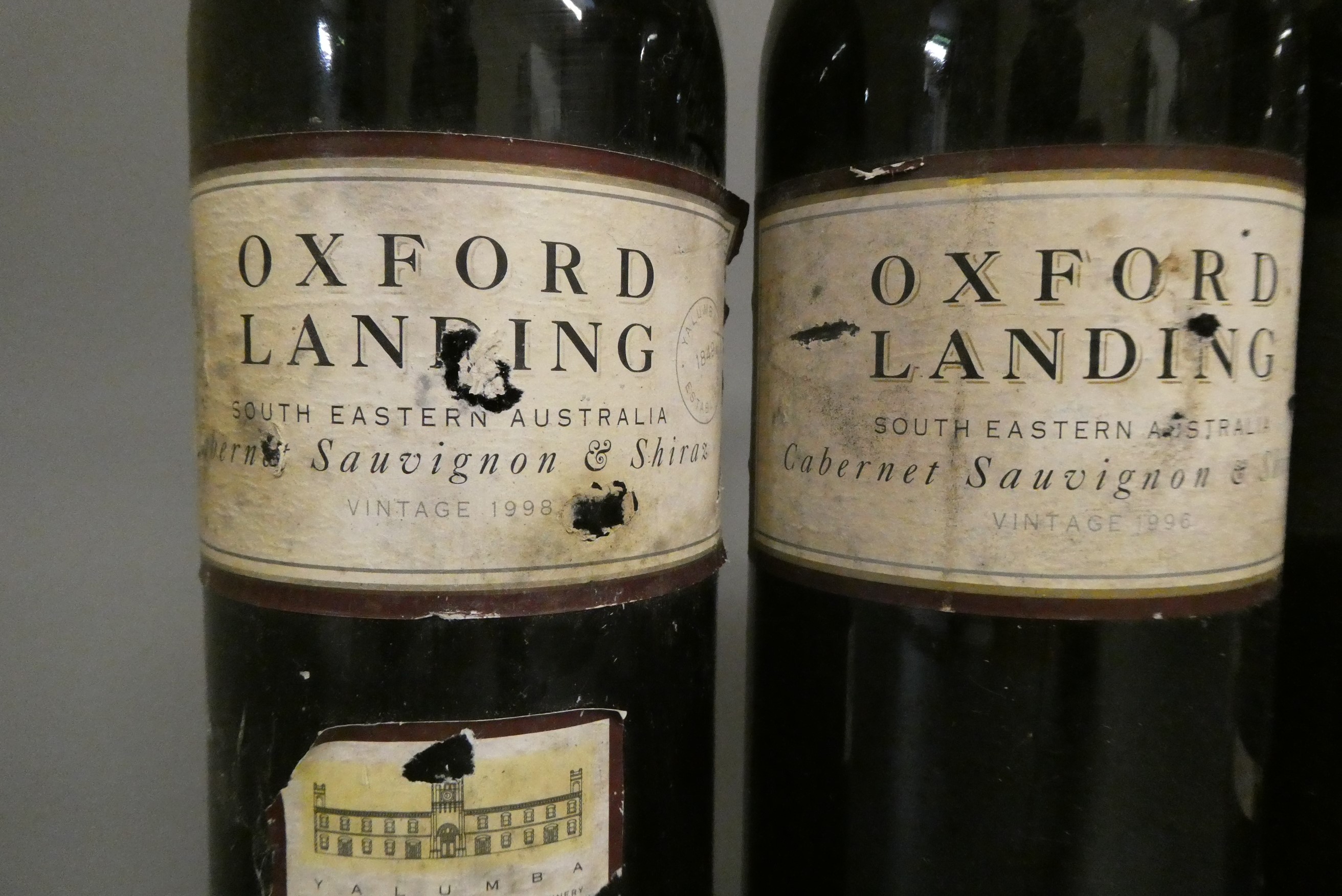 5 bottles of Australian red wine, comprising 1 Callura Park 1998 Shiraz, 1 1996 & 1 1998 Oxford Image
