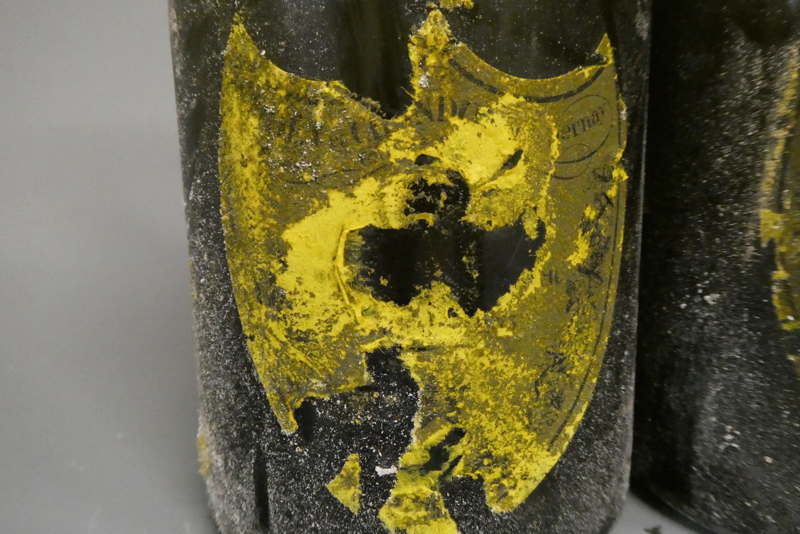 2 bottles Moet et Chandon Dom Perignon vintage champagne (Est. plus 24% premium inc. VAT) Image