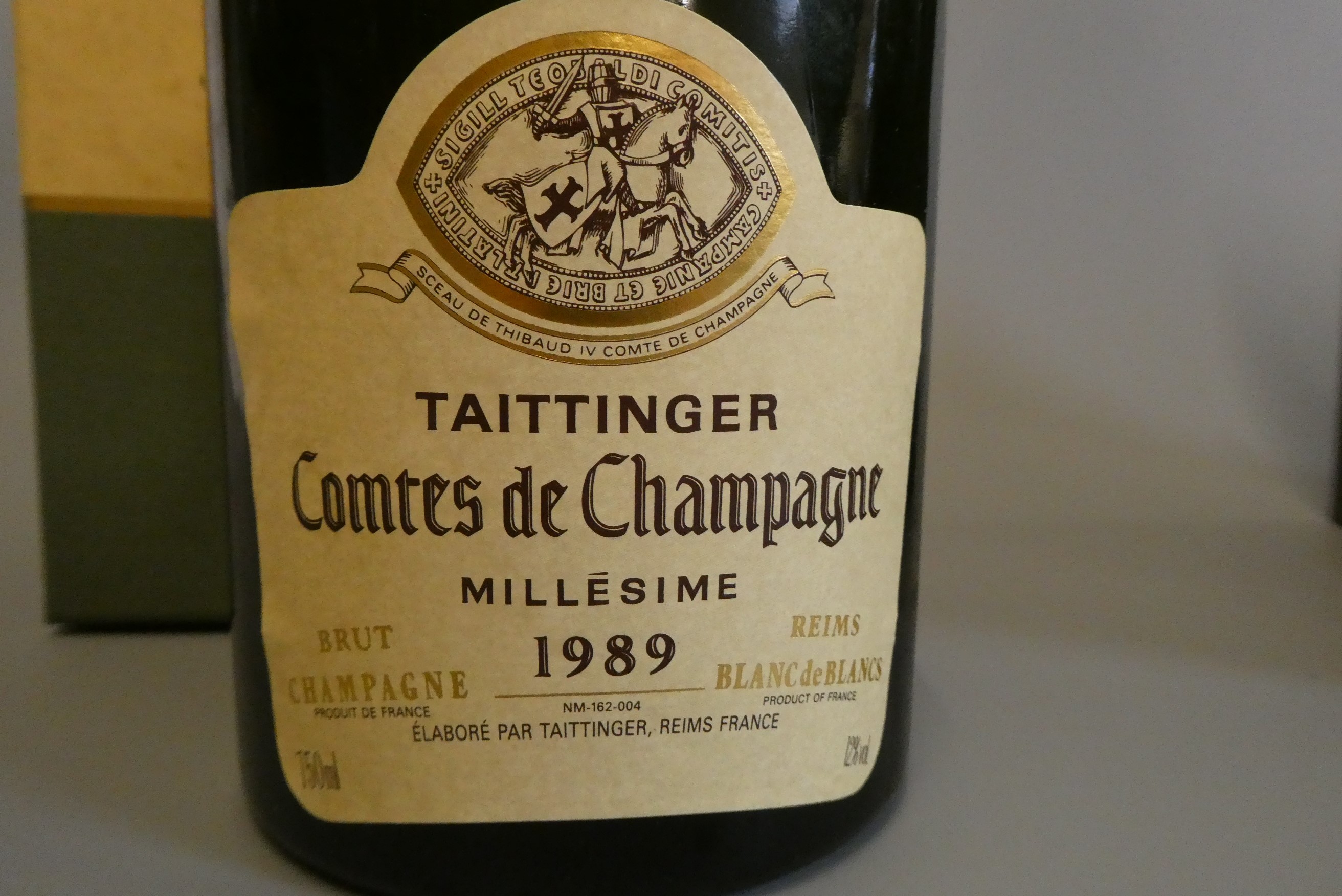 1 bottle Taittinger, 1989, Comtes de Champagne, boxed (Est. plus 24% premium inc. VAT) Image