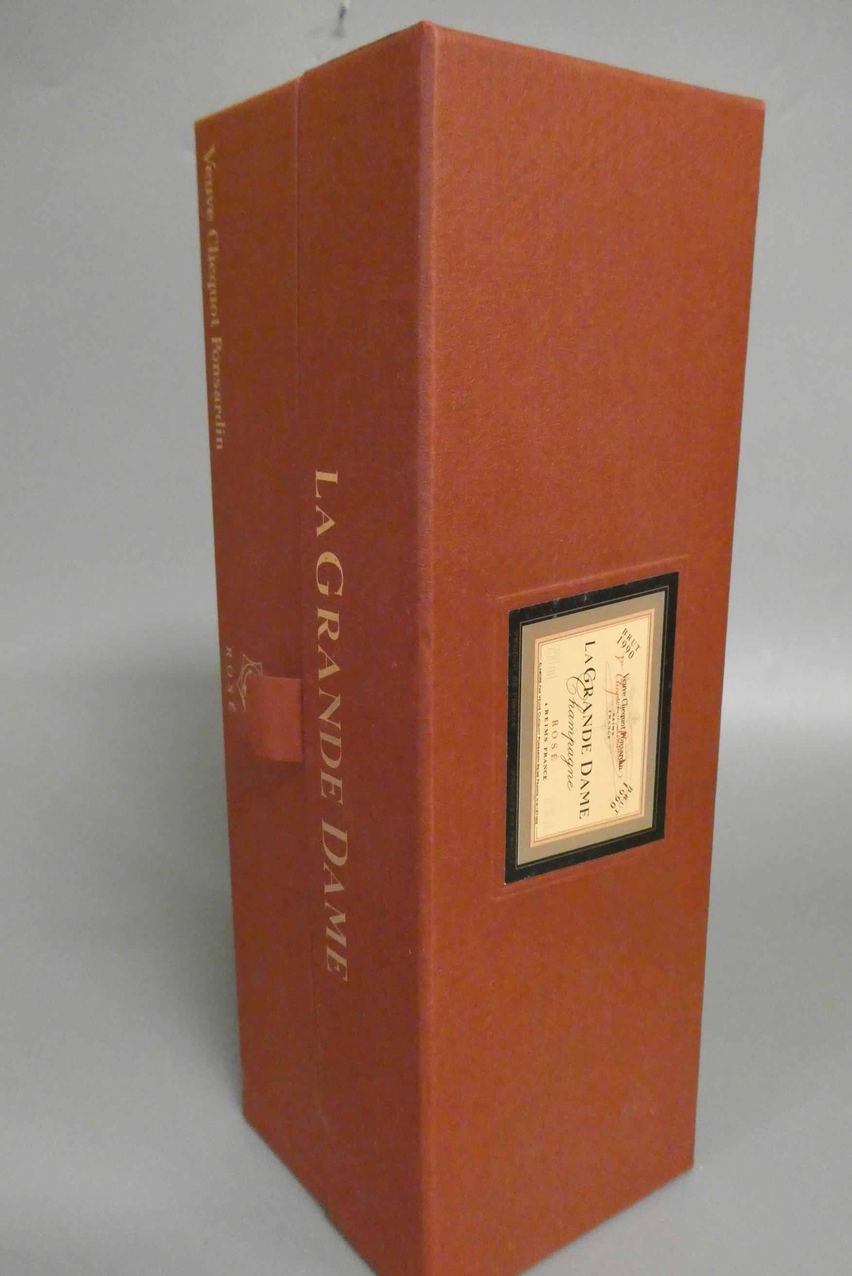 1 bottle La Grande Dame, 1990, Veuve Clicquot Ponsardin, champagne rose, boxed (Est. plus 24% Image