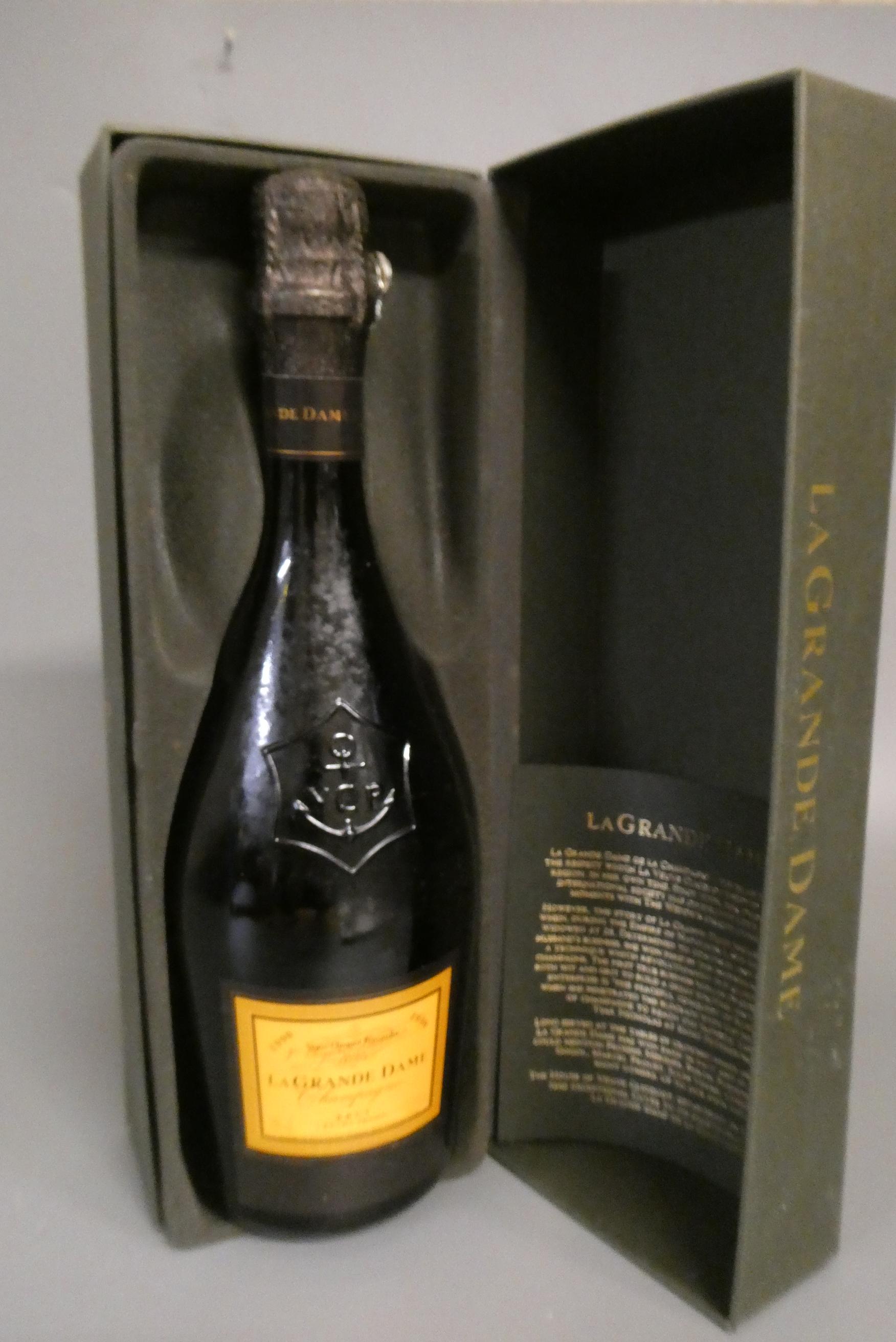 1 bottle La Grande Dame, 1990, Veuve Clicquot Ponsardin, champagne, boxed (Est. plus 24% premium Image