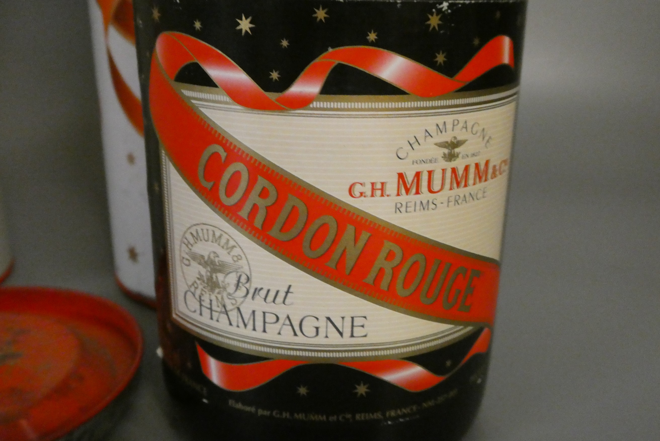 3 bottles Mumm Cordon Rouge, 2000, brut champagne, in tubes (Est. plus 24% premium inc. VAT) Image