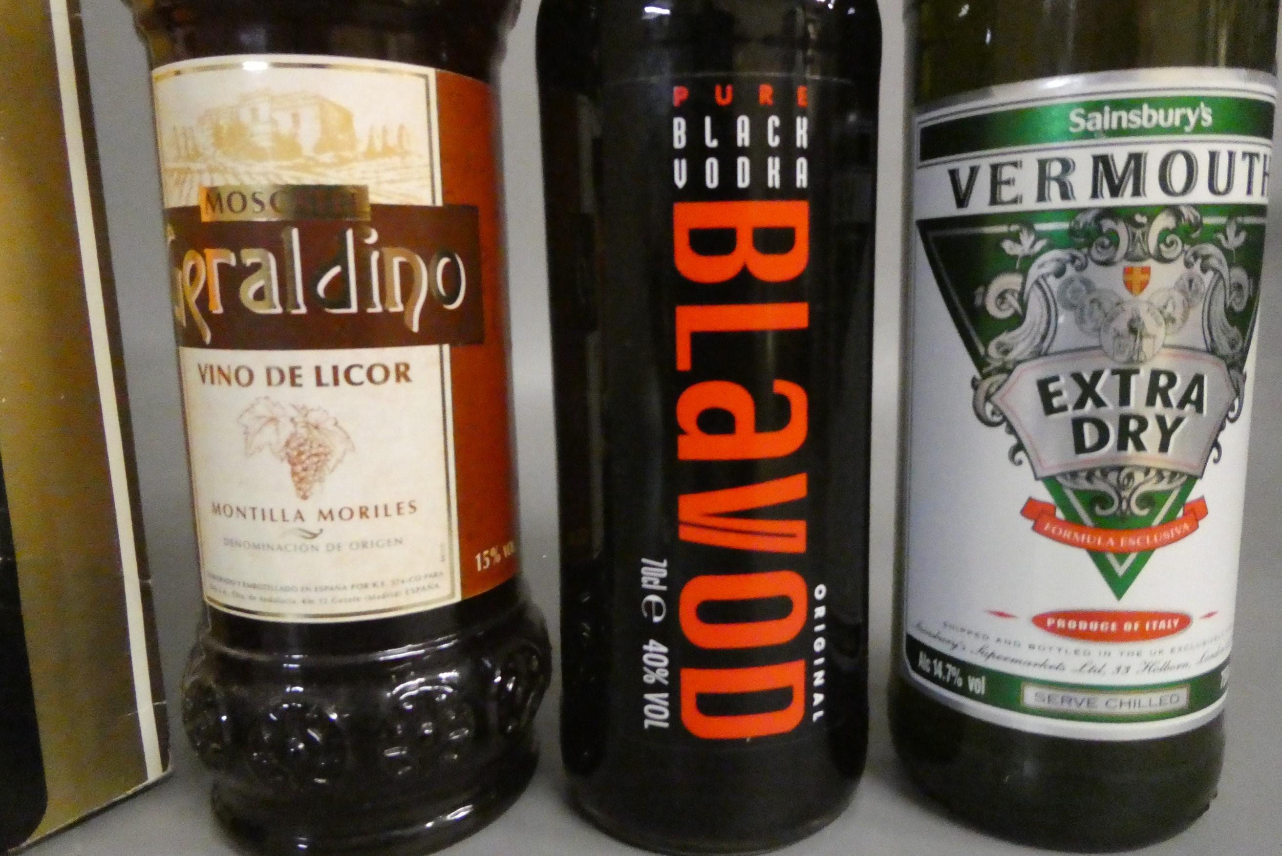 5 mixed liqueurs Image