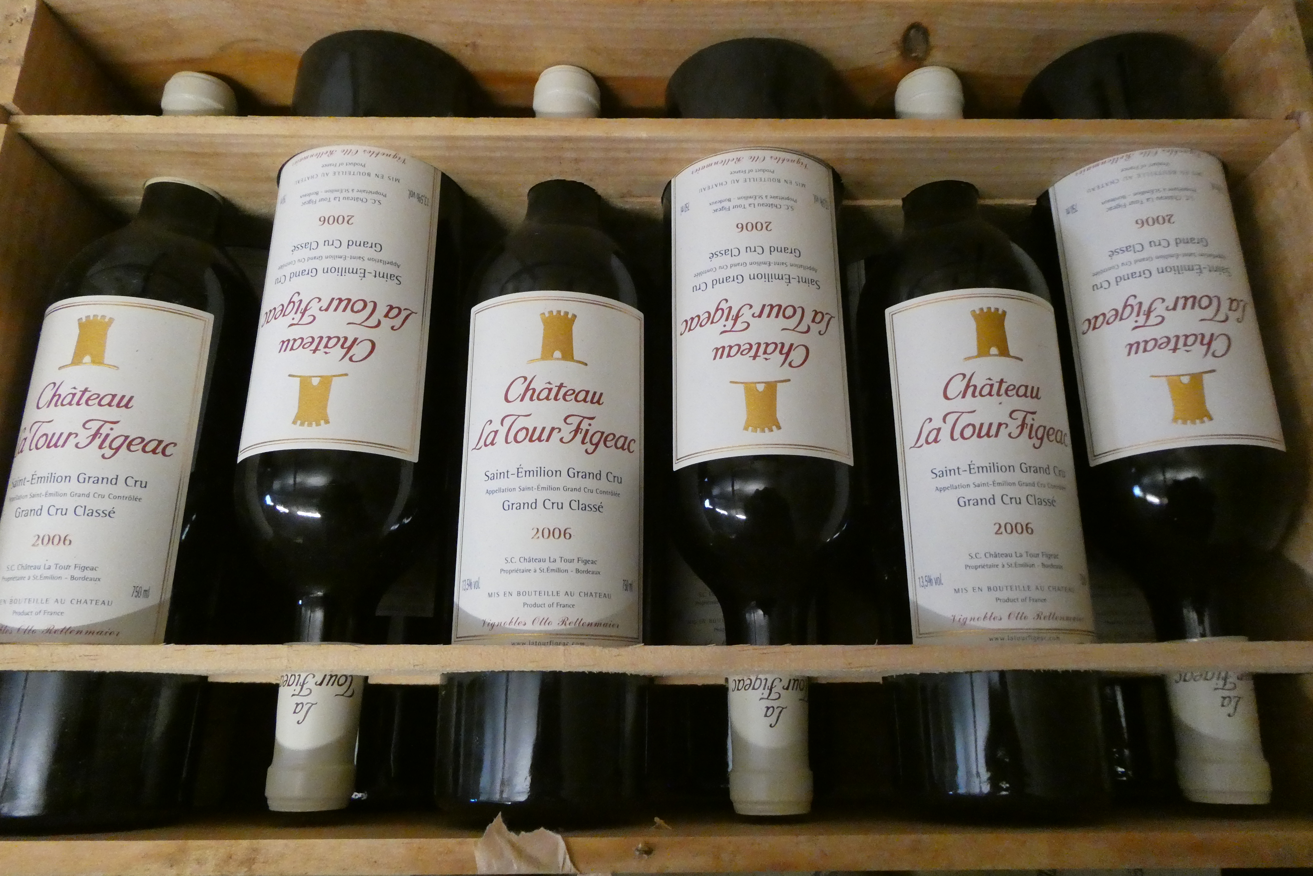 12 bottles Chateau La Tour Figeac, 2006, Saint-Emilion, OWC (Est. plus 24% premium inc. VAT) Image
