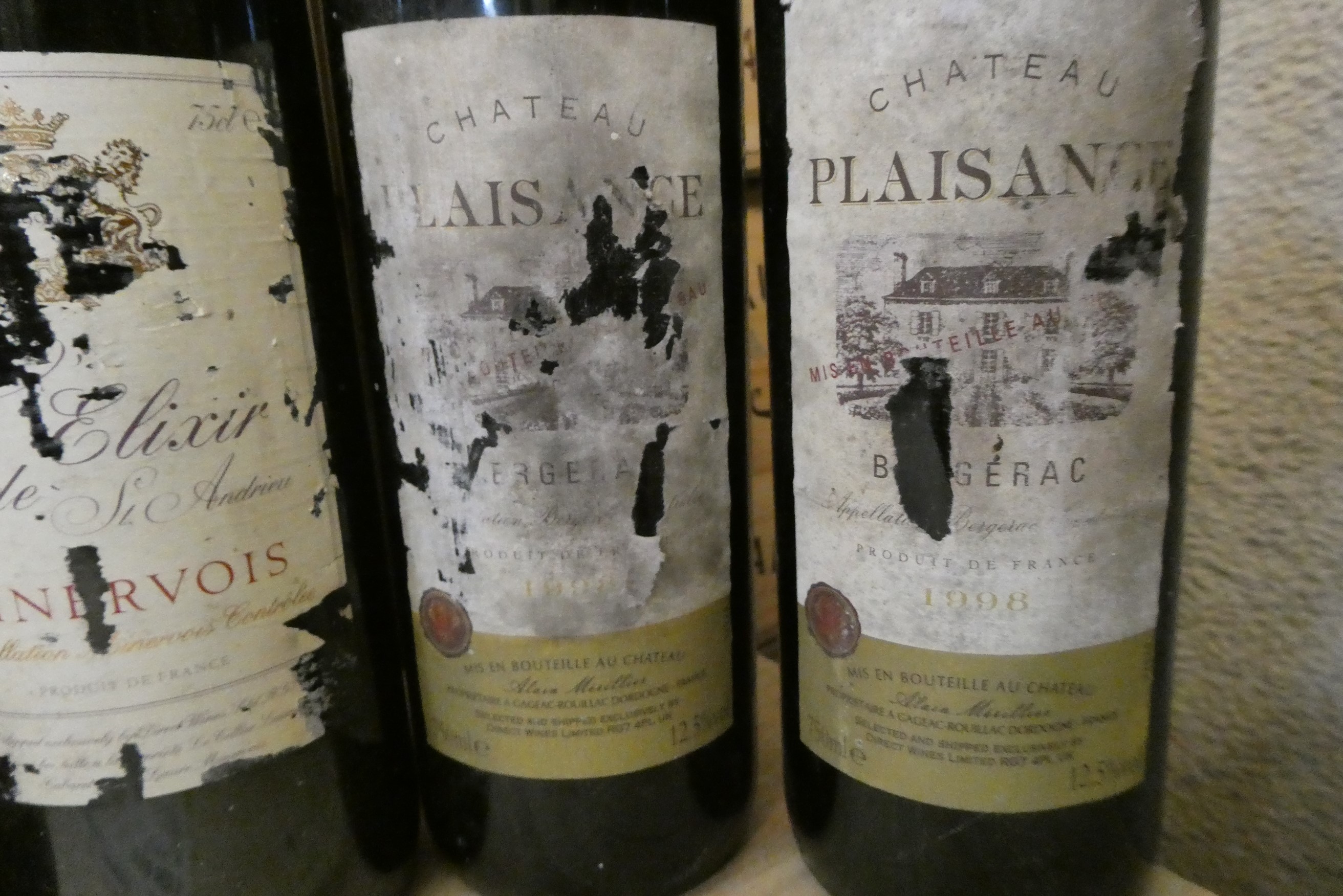 7 bottles red Bordeaux, comprising 2 1998 Ch. Plaisance, Bergerac, 2 Ch. Du Pavillon, 1 1993 Ch. Image
