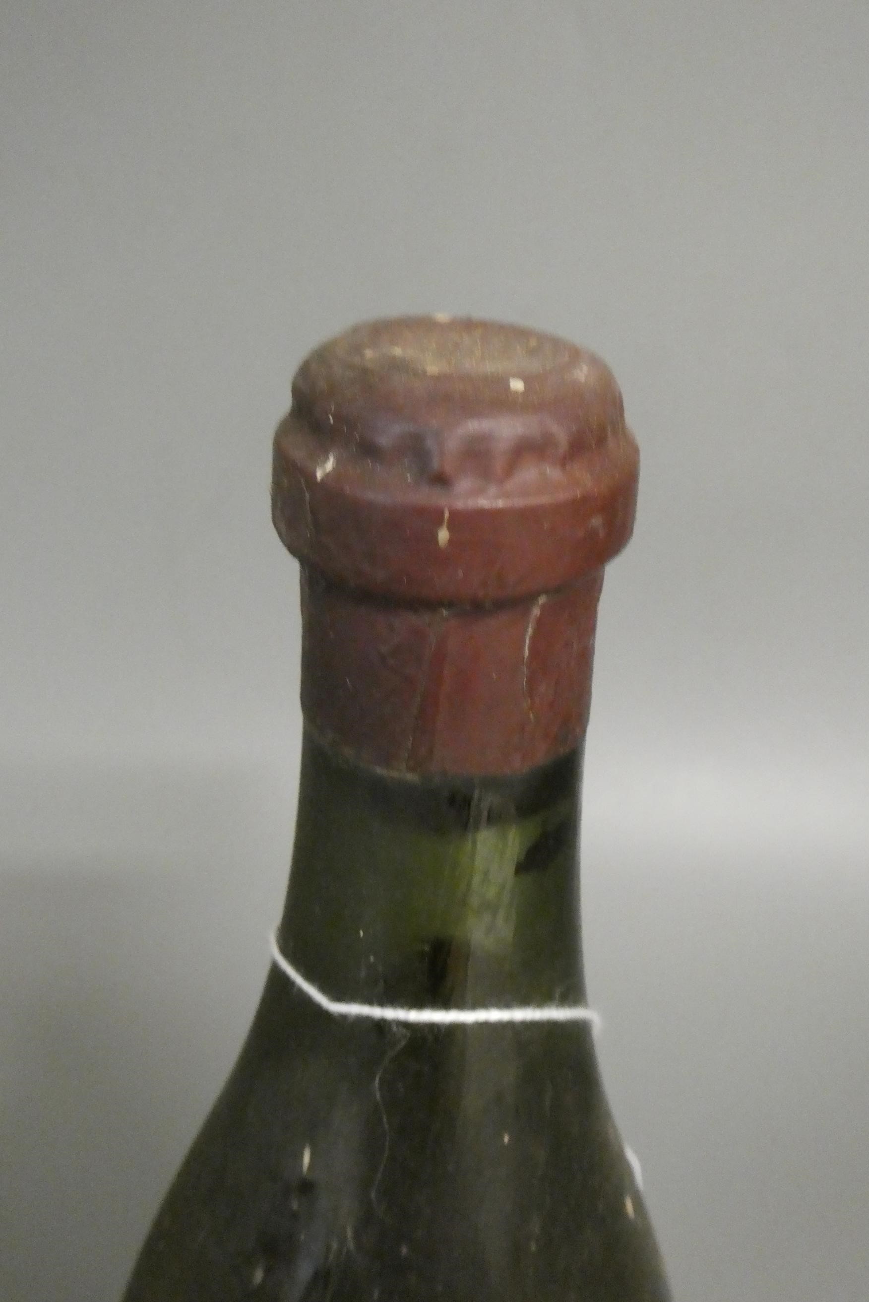 1 bottle Ludon, 1928, de Gernon Desbarats & Co., Bordeaux (Est. plus 24% premium inc. VAT) Image