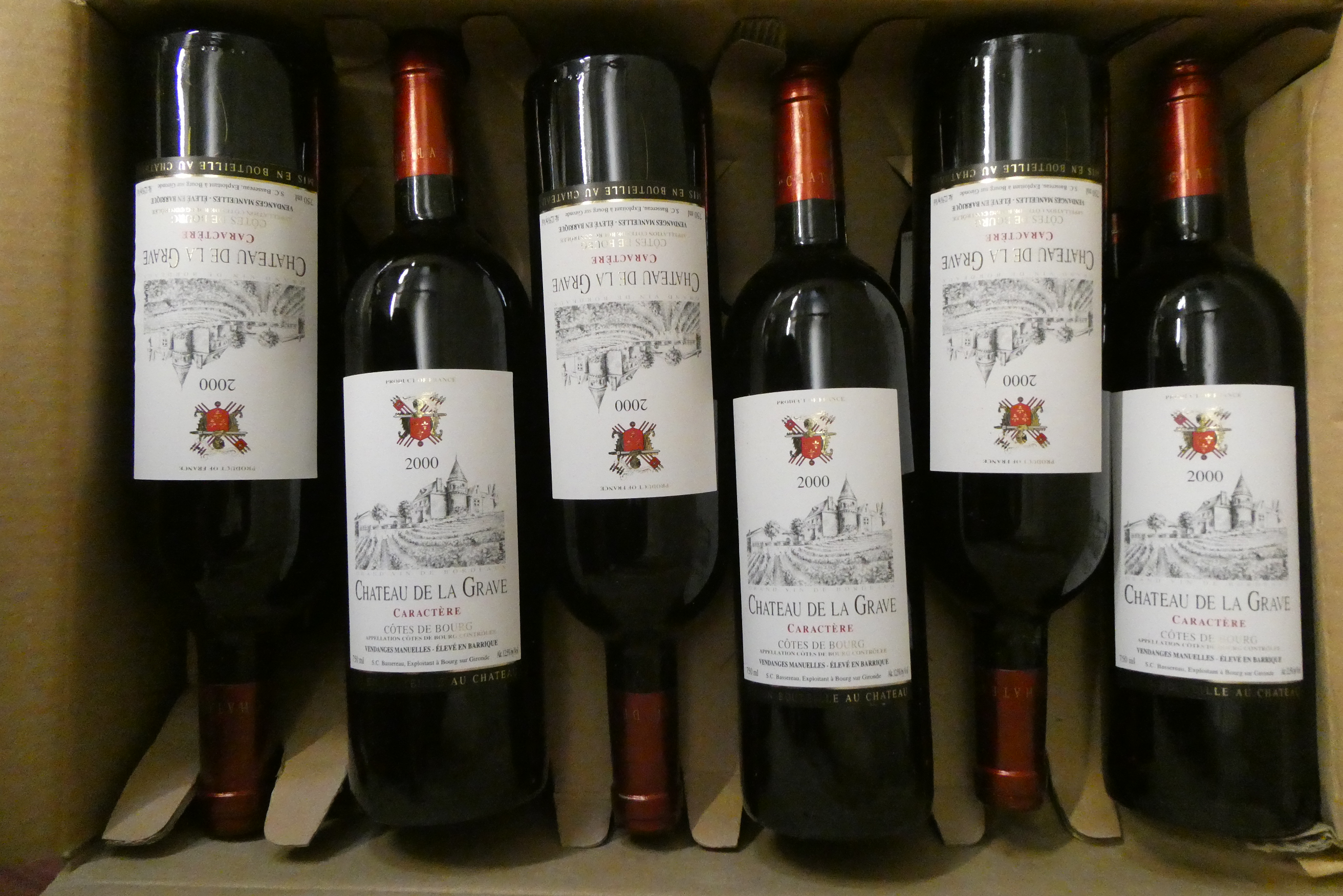 12 bottles Chateau De La Grave, 2000, Caractere, Cotes de Bourg, OC (Est. plus 24% premium inc. VAT) Image