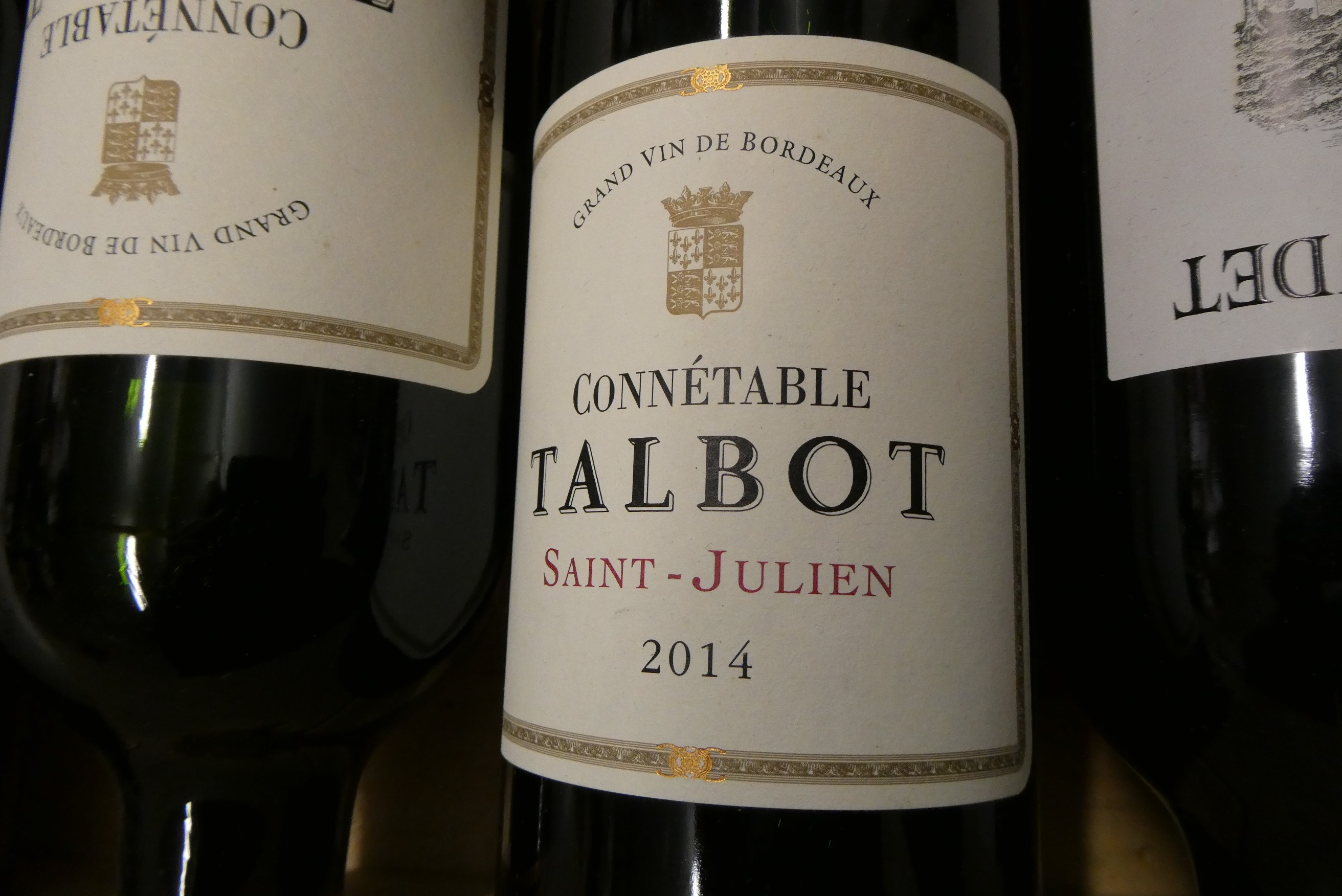 6 bottles 2014 vintage bordeaux, comprising 2 Ch. Angludet Margaux, 2 Ch. Poujeaux Moulis en Medoc, Image