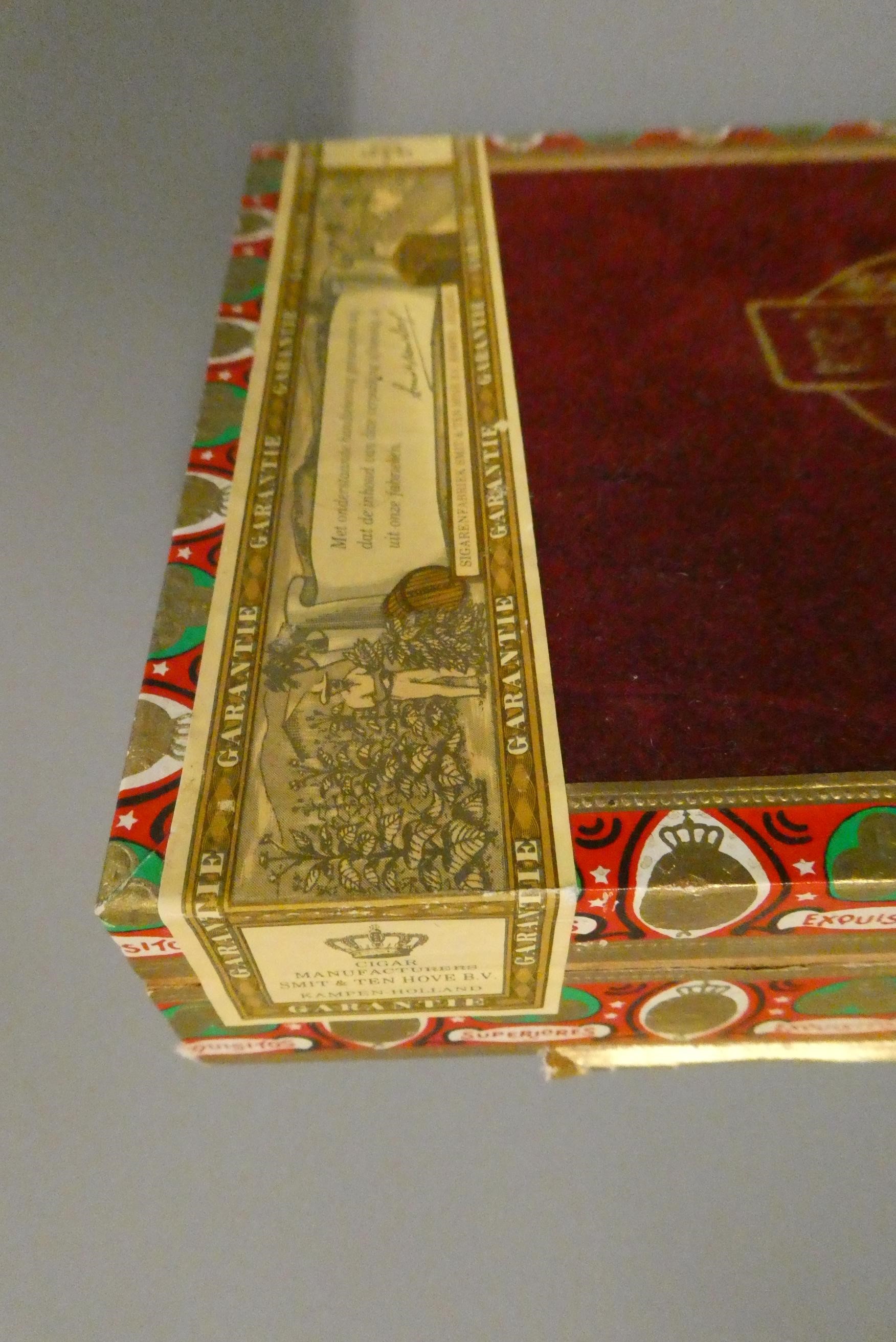 1 box of 25 Balmoral Super Class cigars, unopened (Est. plus 24% premium inc. VAT) Image