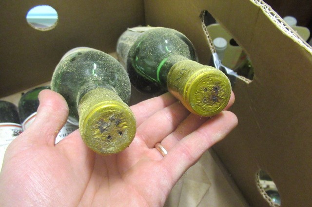 8 bottles Chateau Les Sablons, 1971, Saint Ferdinand (Est. plus 24% premium inc. VAT) Image