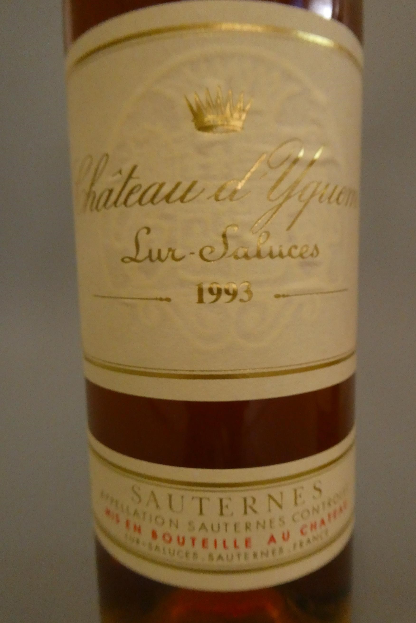 1 bottle Chateau Yquem, 1993, Sur-Saluces, sauternes (Est. plus 24% premium inc. VAT) Image