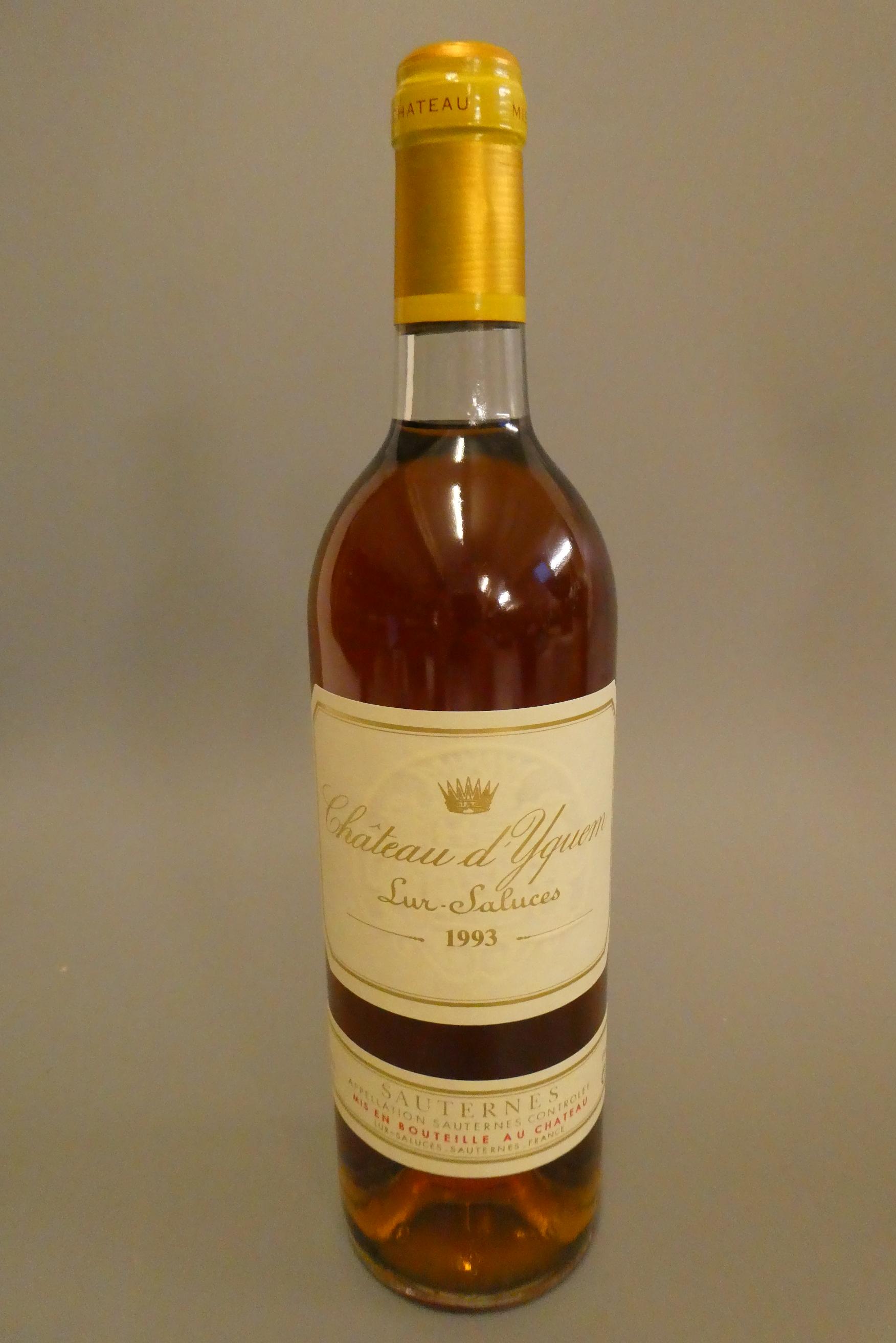 1 bottle Chateau Yquem, 1993, Sur-Saluces, sauternes (Est. plus 24% premium inc. VAT) Image
