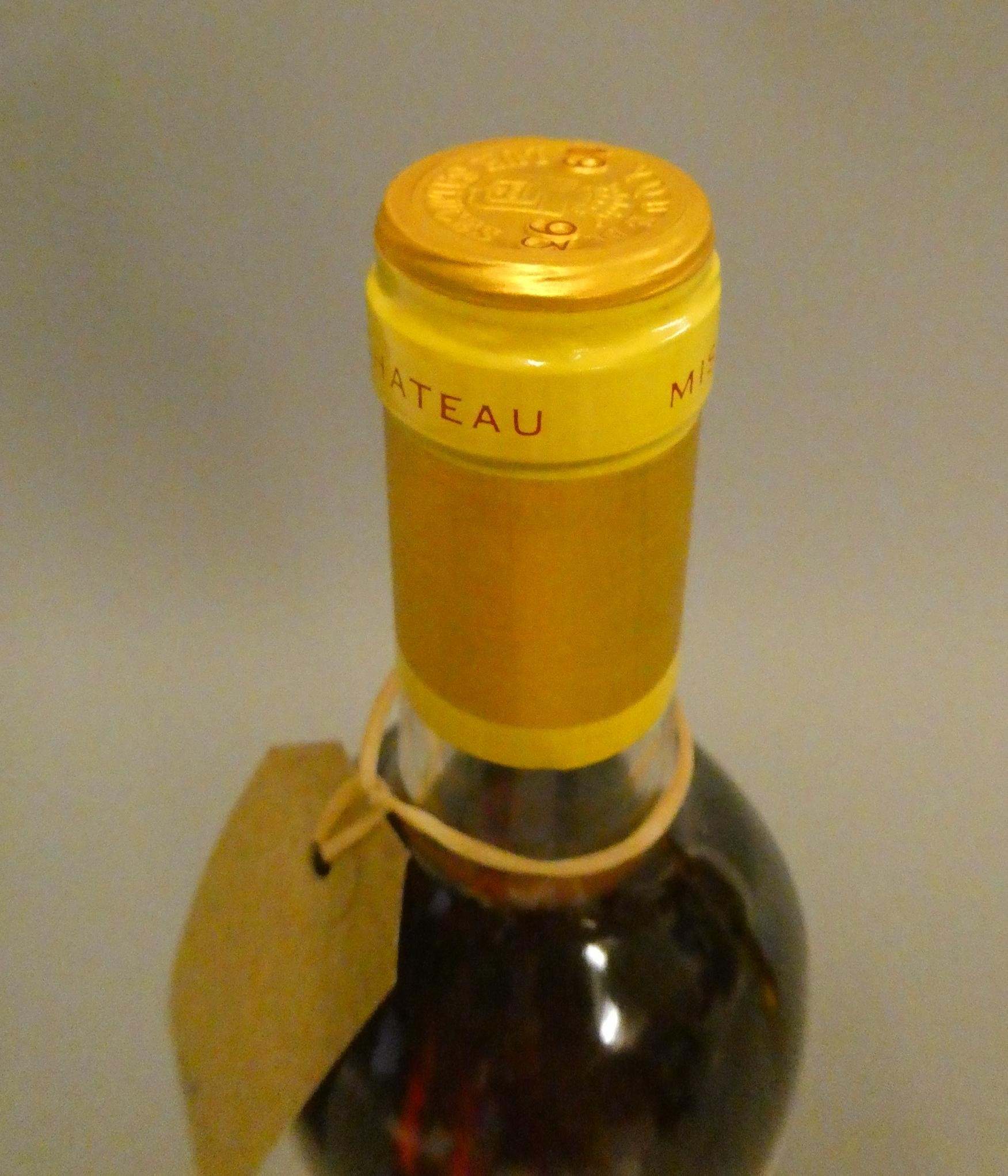 1 bottle Chateau Yquem, 1993, Sur-Saluces, sauternes (Est. plus 24% premium inc. VAT) Image