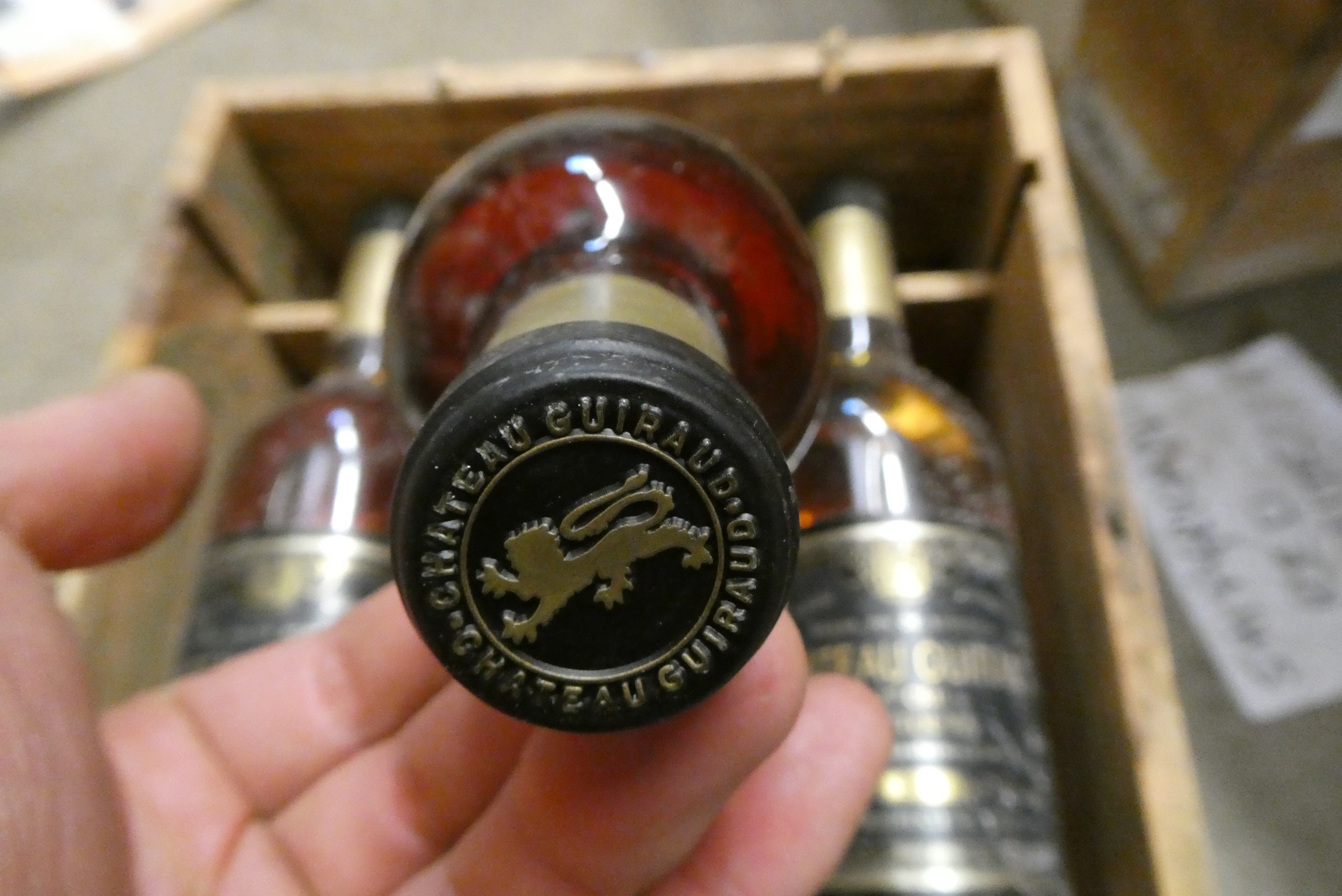 6 bottles Chateau Guiraud, 2001, 1er cru Sauternes, OWC (Est. plus 24% premium inc. VAT) Image