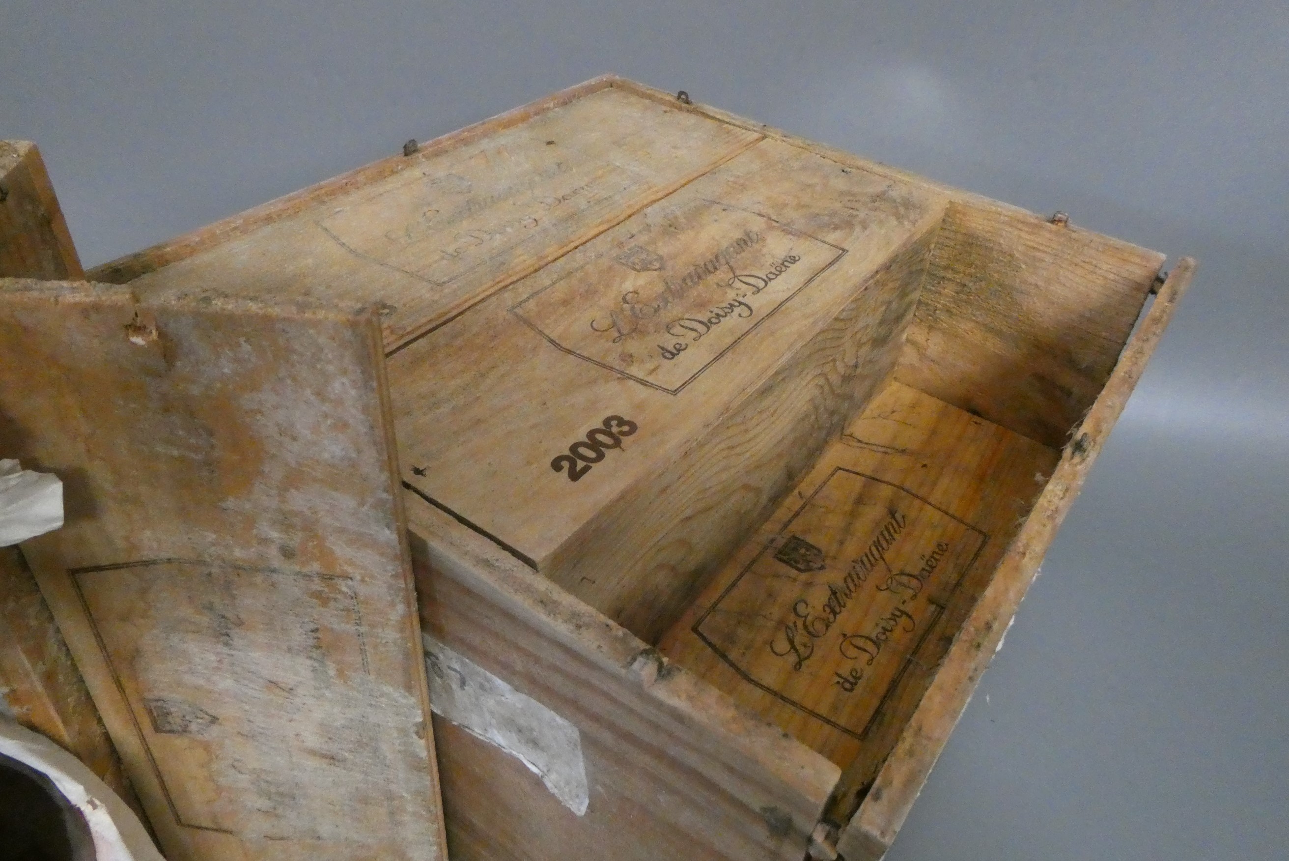 6 half bottles L'Extravagant de Doisy-Daene, 2003, sauternes, OWC (Est. plus 24% premium inc. VAT) Image