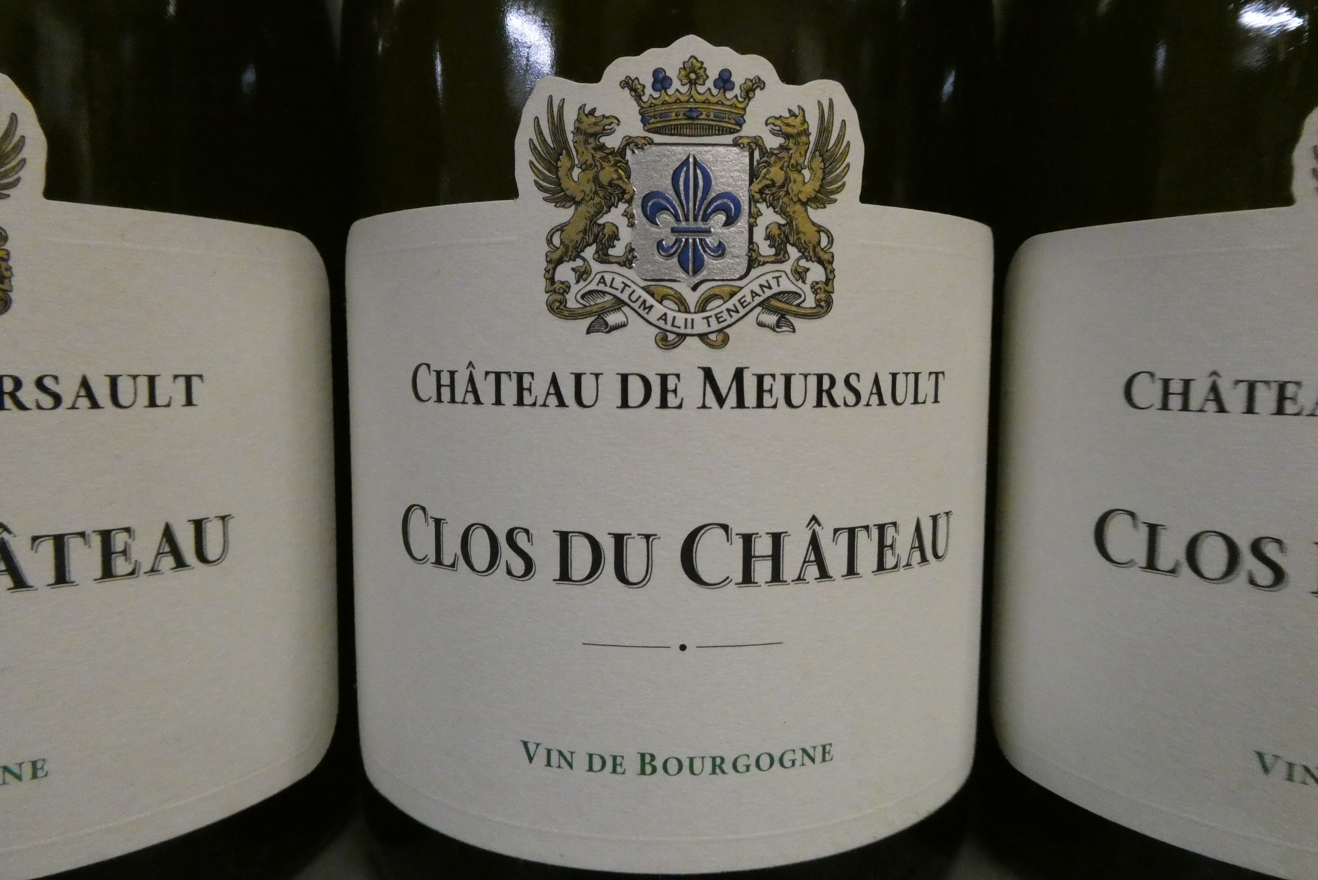 3 bottles Chateau de Meursault, 2014, Clos du Chateau (Est. plus 24% premium inc. VAT) Image
