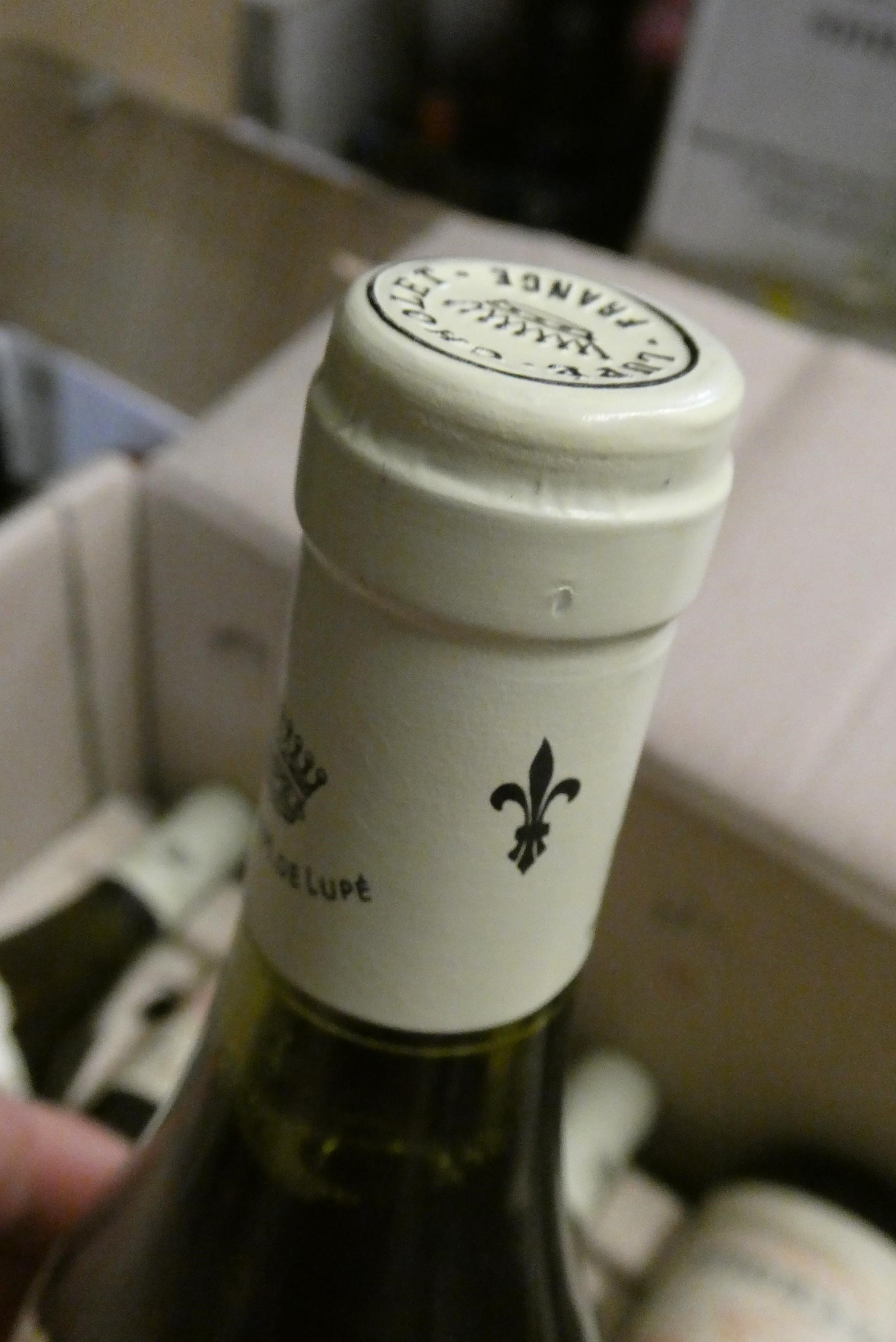 7 bottles Corton-Charlemagne, 1990, Lupe-Cholet, grand cru (Est. plus 24% premium inc. VAT) Image