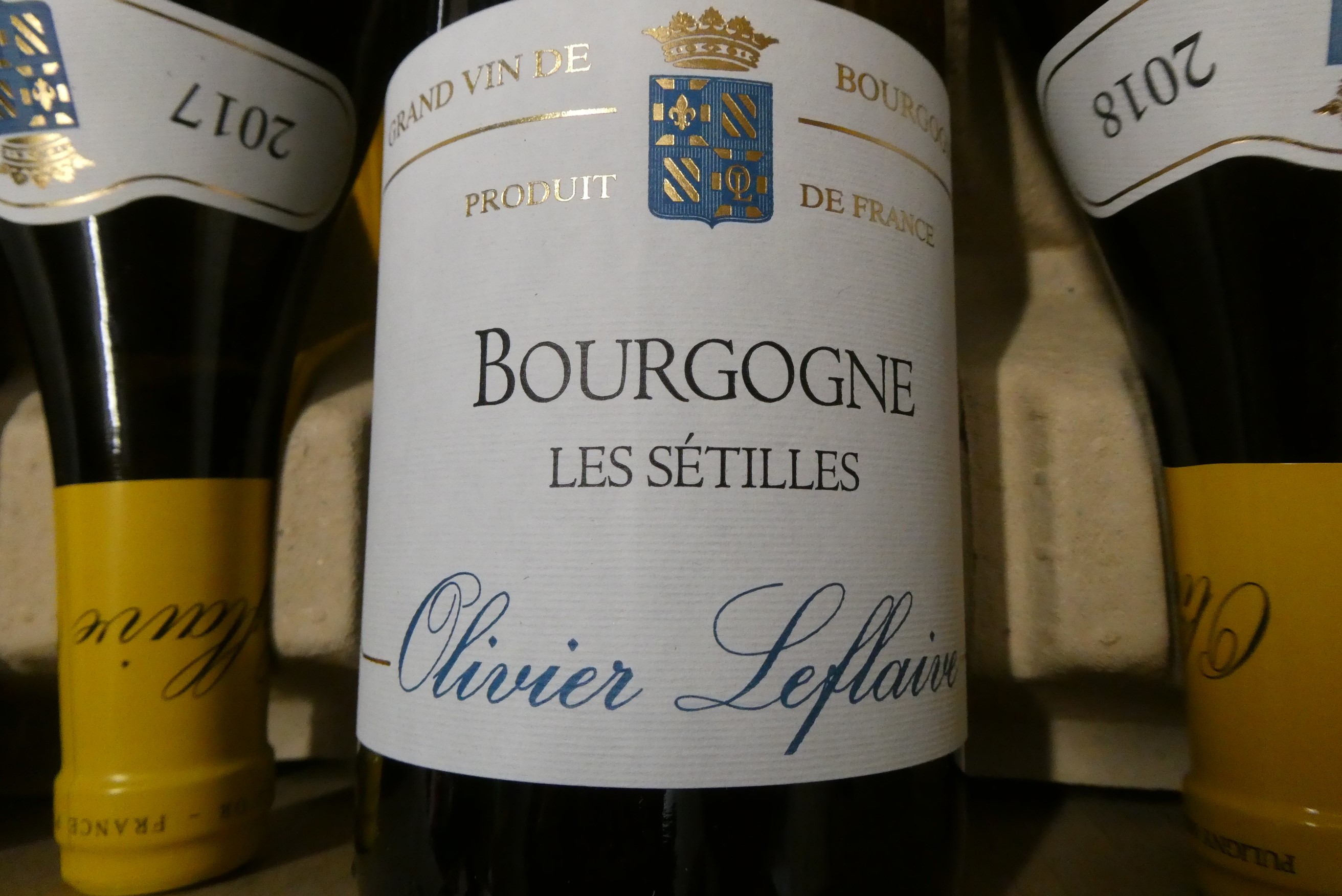 12 bottles Bourgogne blanc Olivier Leflaive "Les Setilles", comprising 6 2017 & 6 2018 (Est. plus Image