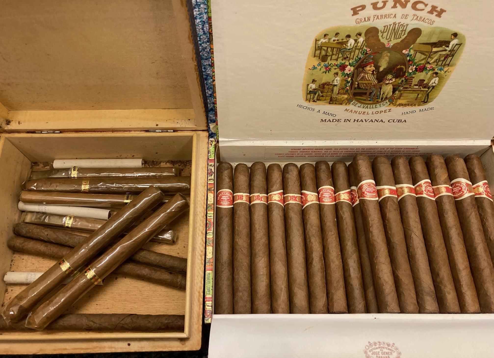 23 Romeo Y Julieta Arguelles Habana cigars in a Punch box, together with another box containing 3 Image